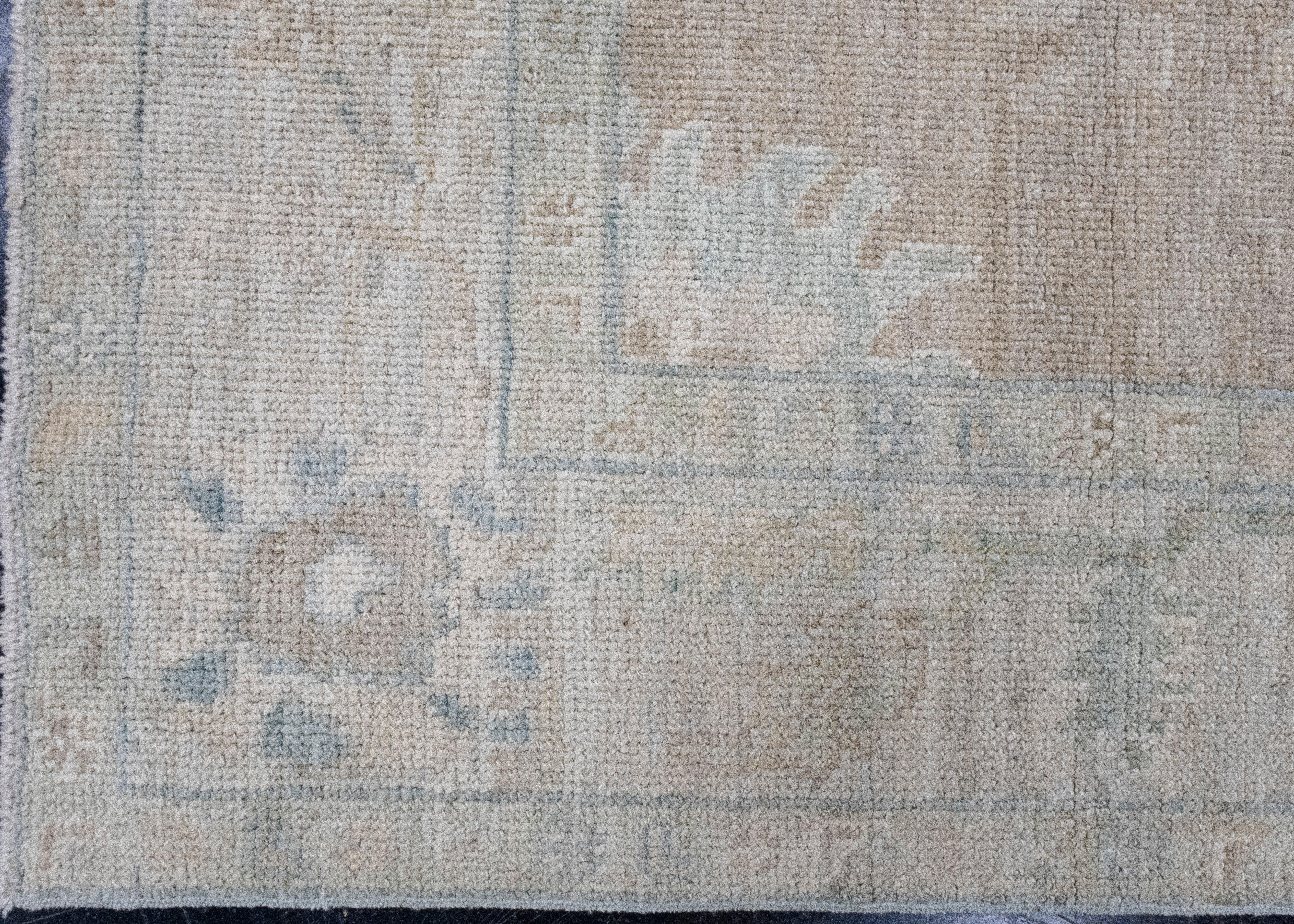 Türkischer Oushak-Teppich 5' x 6'11