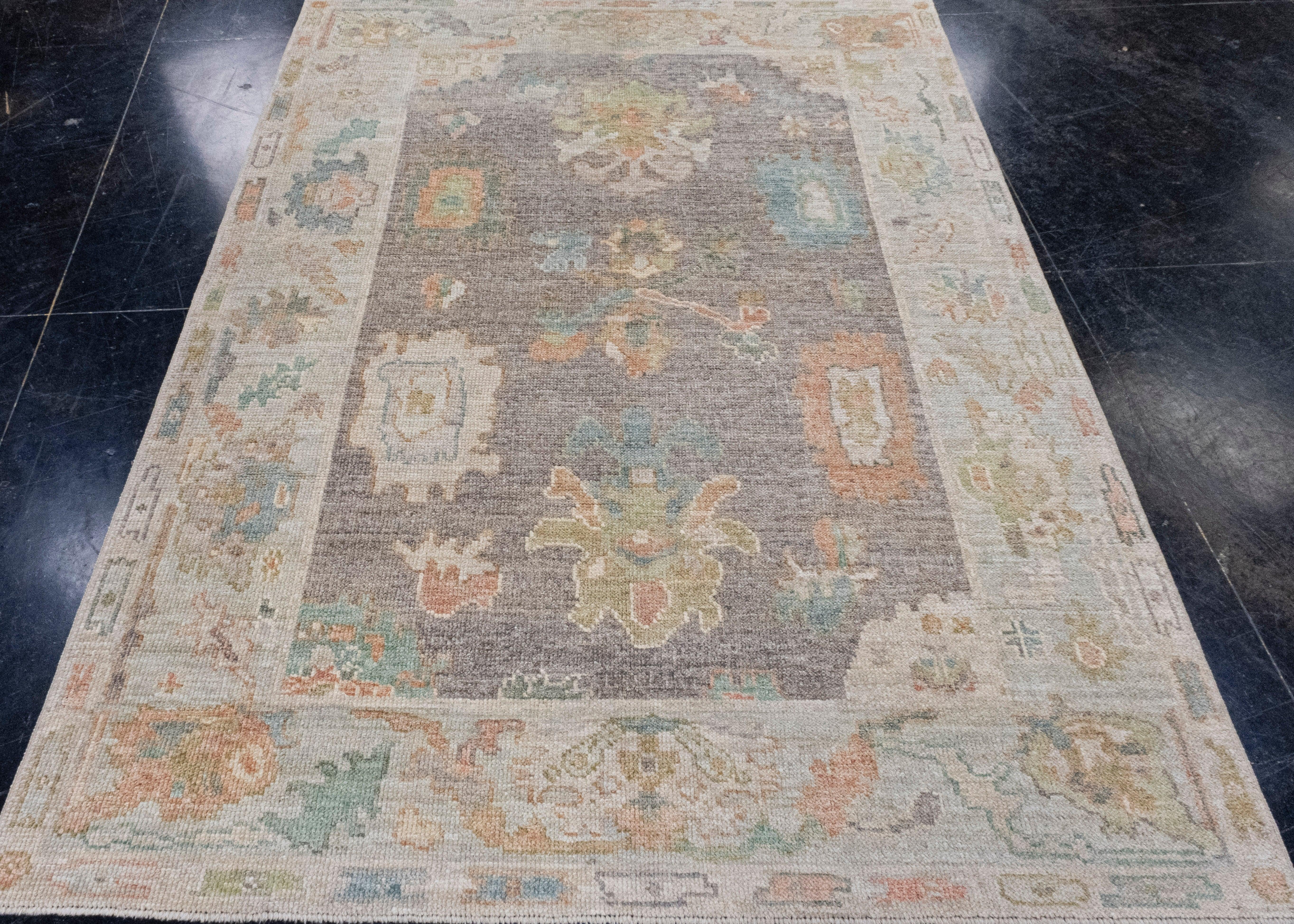 Turkish Oushak Rug 5'1