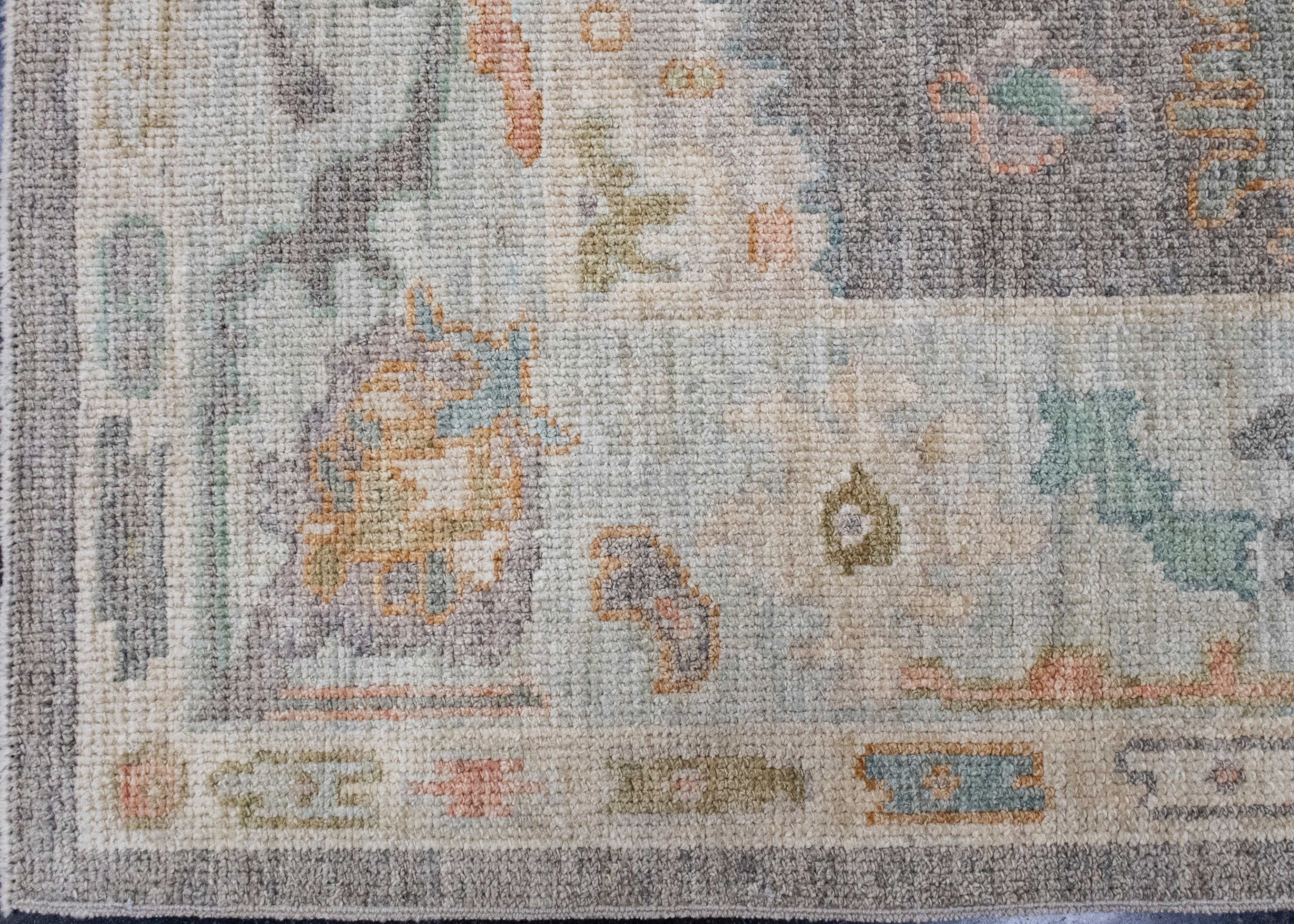 Hand-Knotted Turkish Oushak Rug 5'3