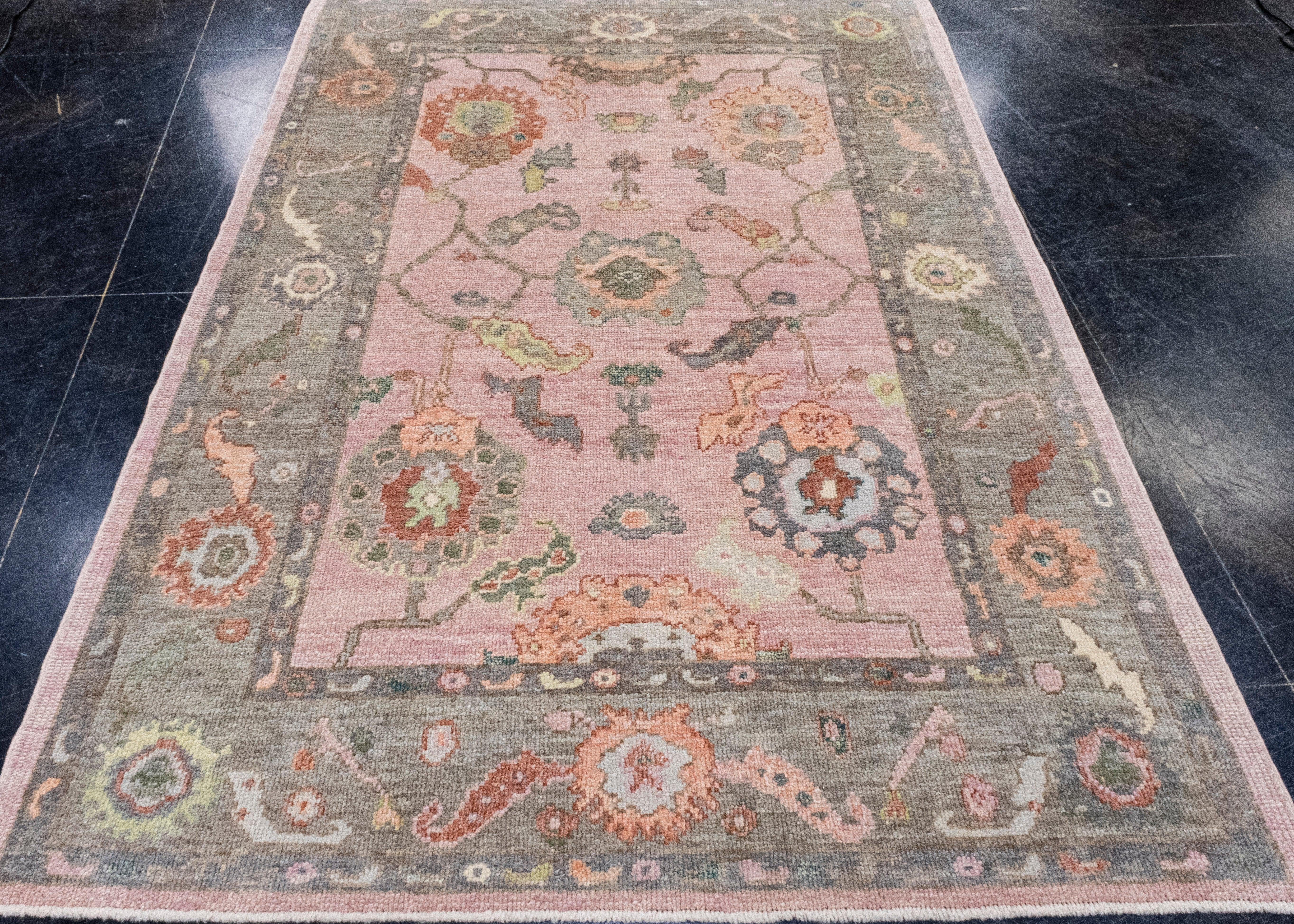Turkish Oushak Rug 5'4