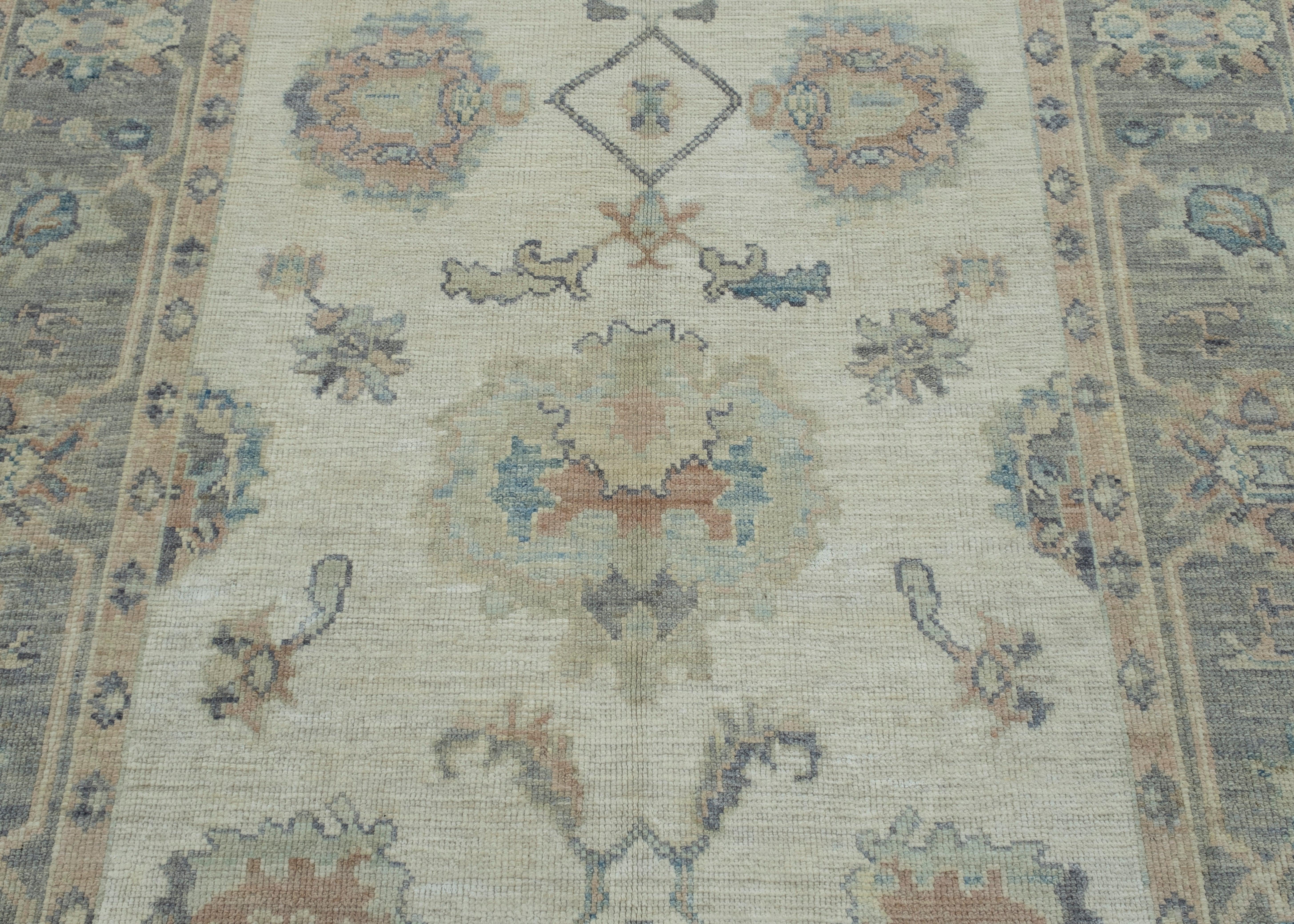 Türkischer Oushak-Teppich 6' x 9' #17900 (21. Jahrhundert und zeitgenössisch) im Angebot