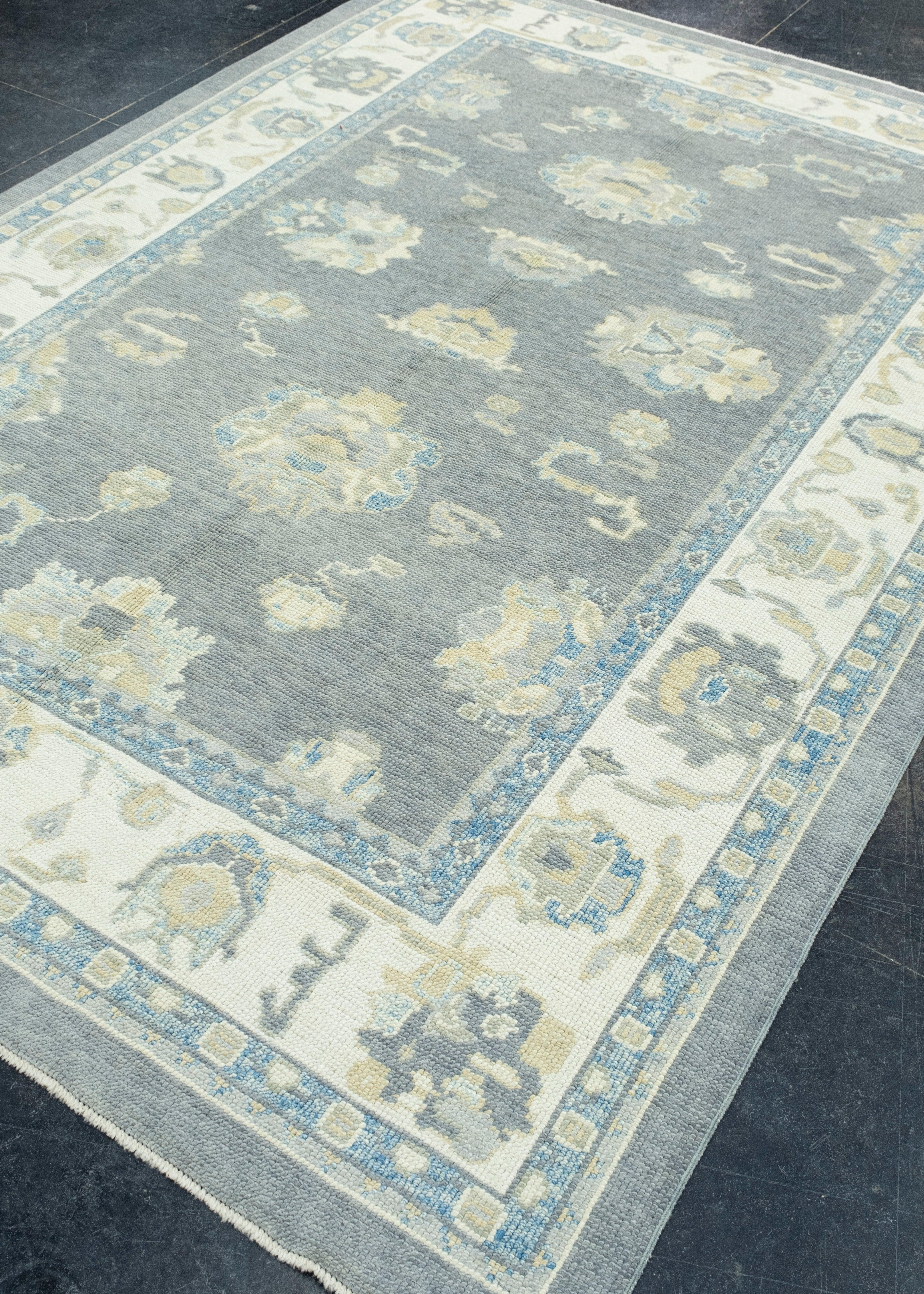 Hand-Knotted Turkish Oushak Rug 6'1