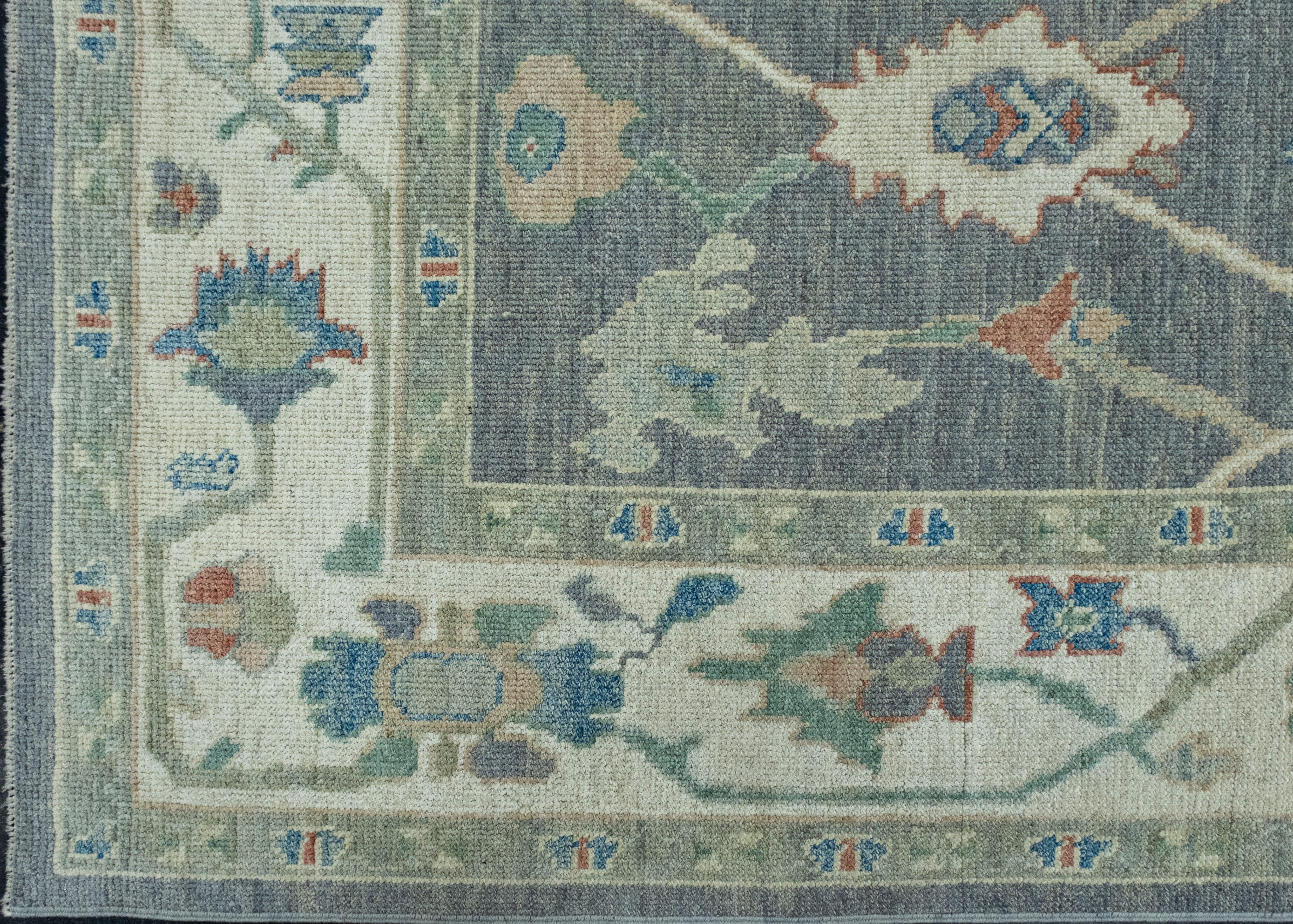 Türkischer Oushak-Teppich 7' x 9'11