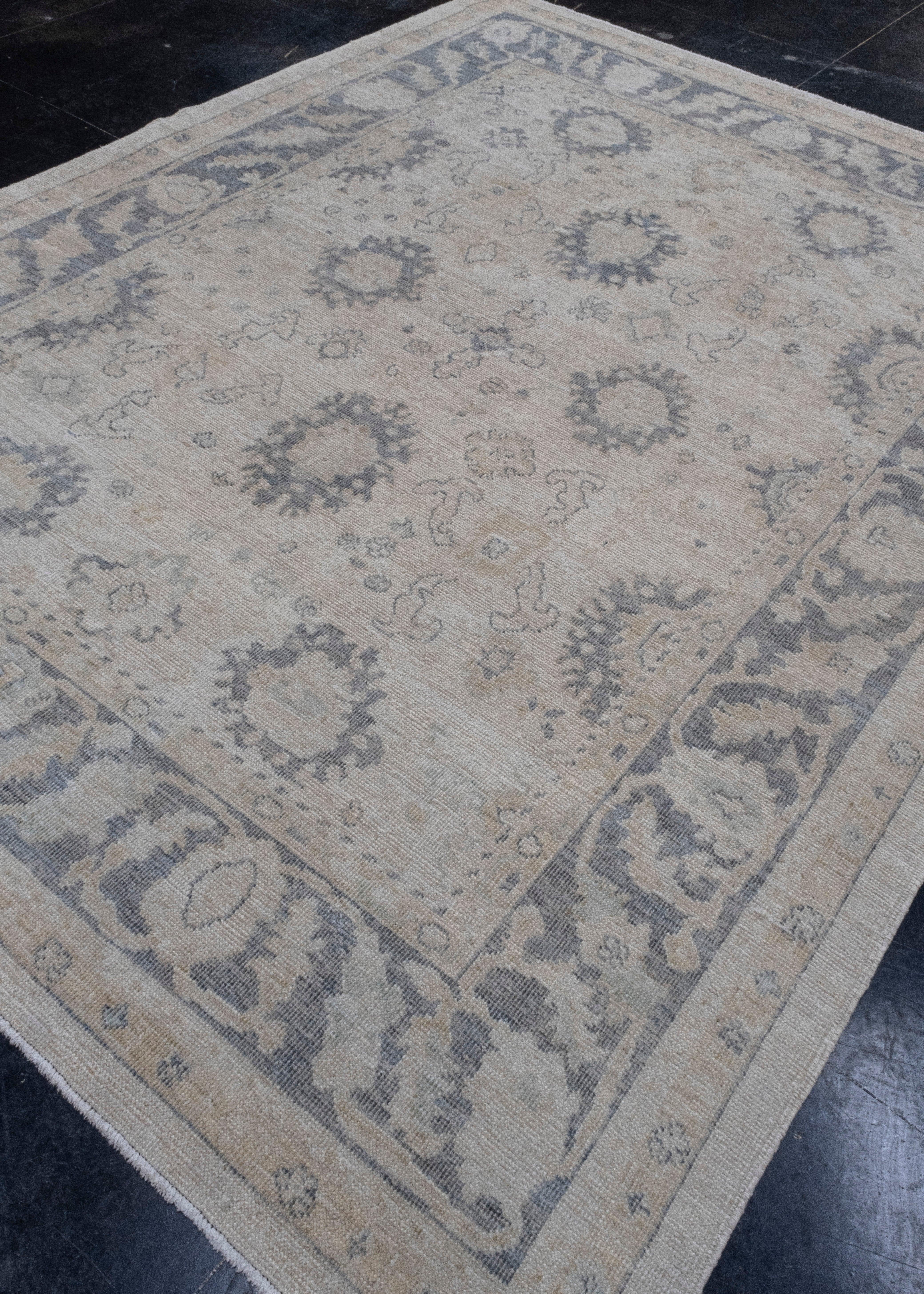 Hand-Knotted Turkish Oushak Rug 7'10