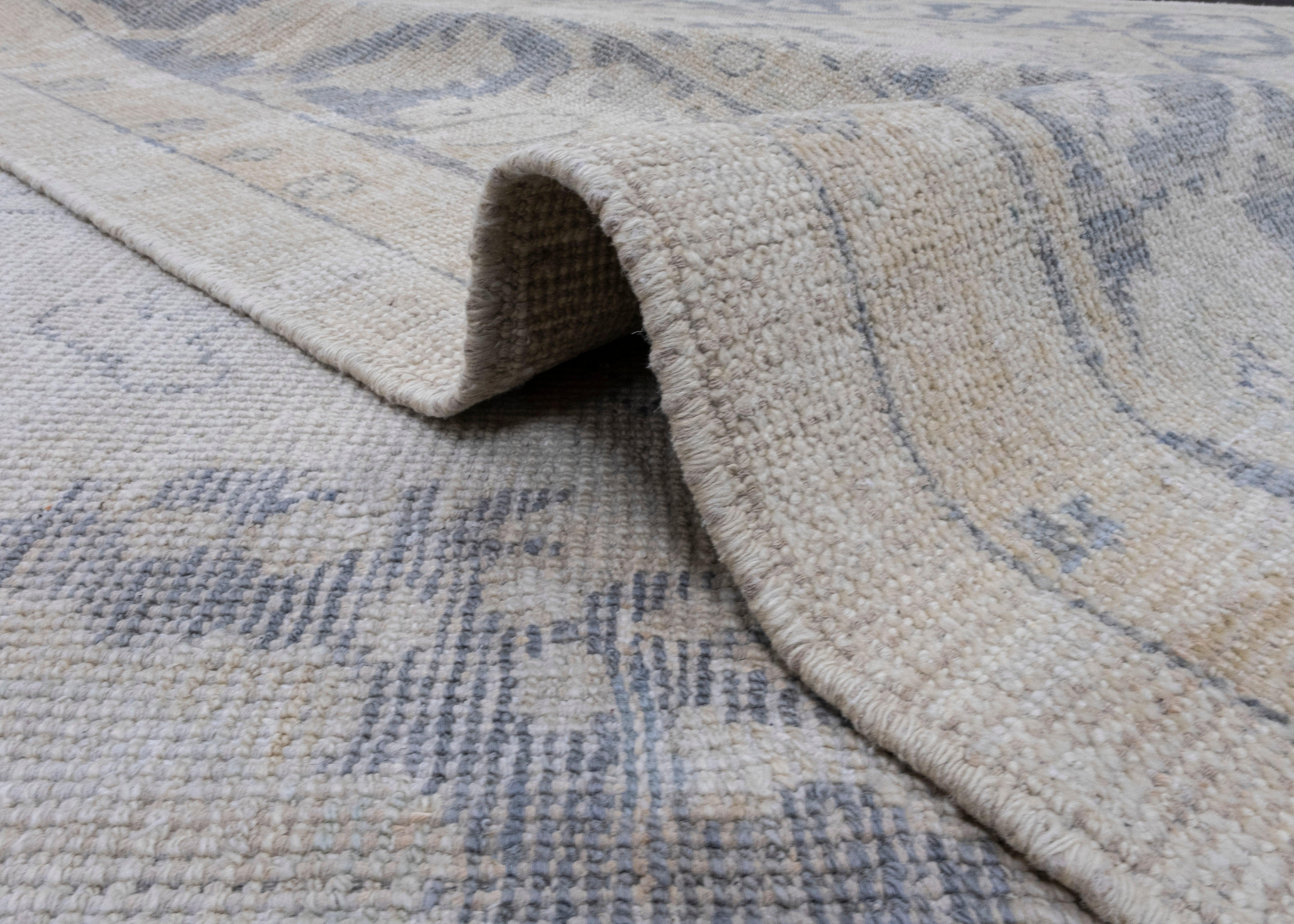 Turkish Oushak Rug 7'10