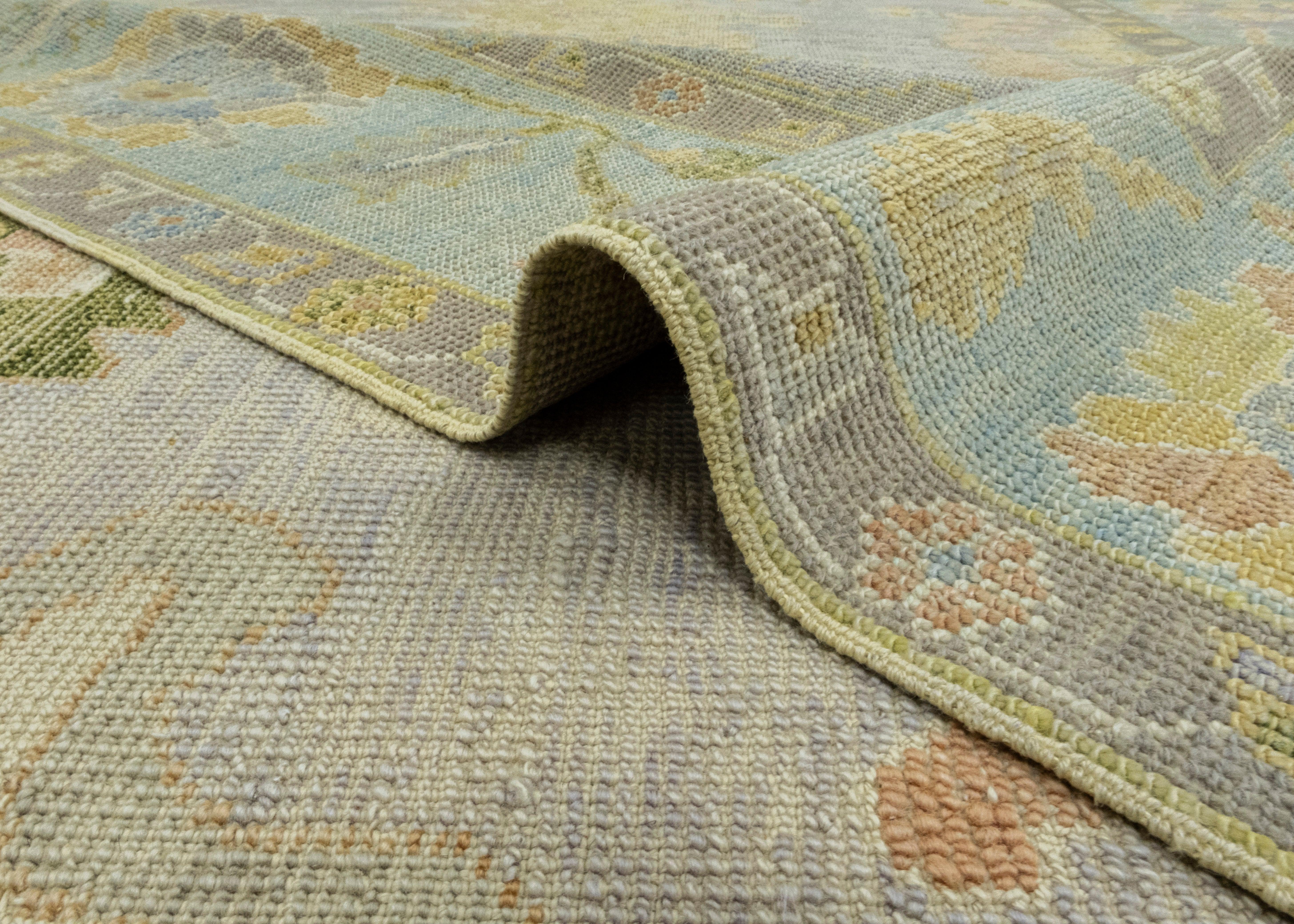 Turkish Oushak Rug 7'10