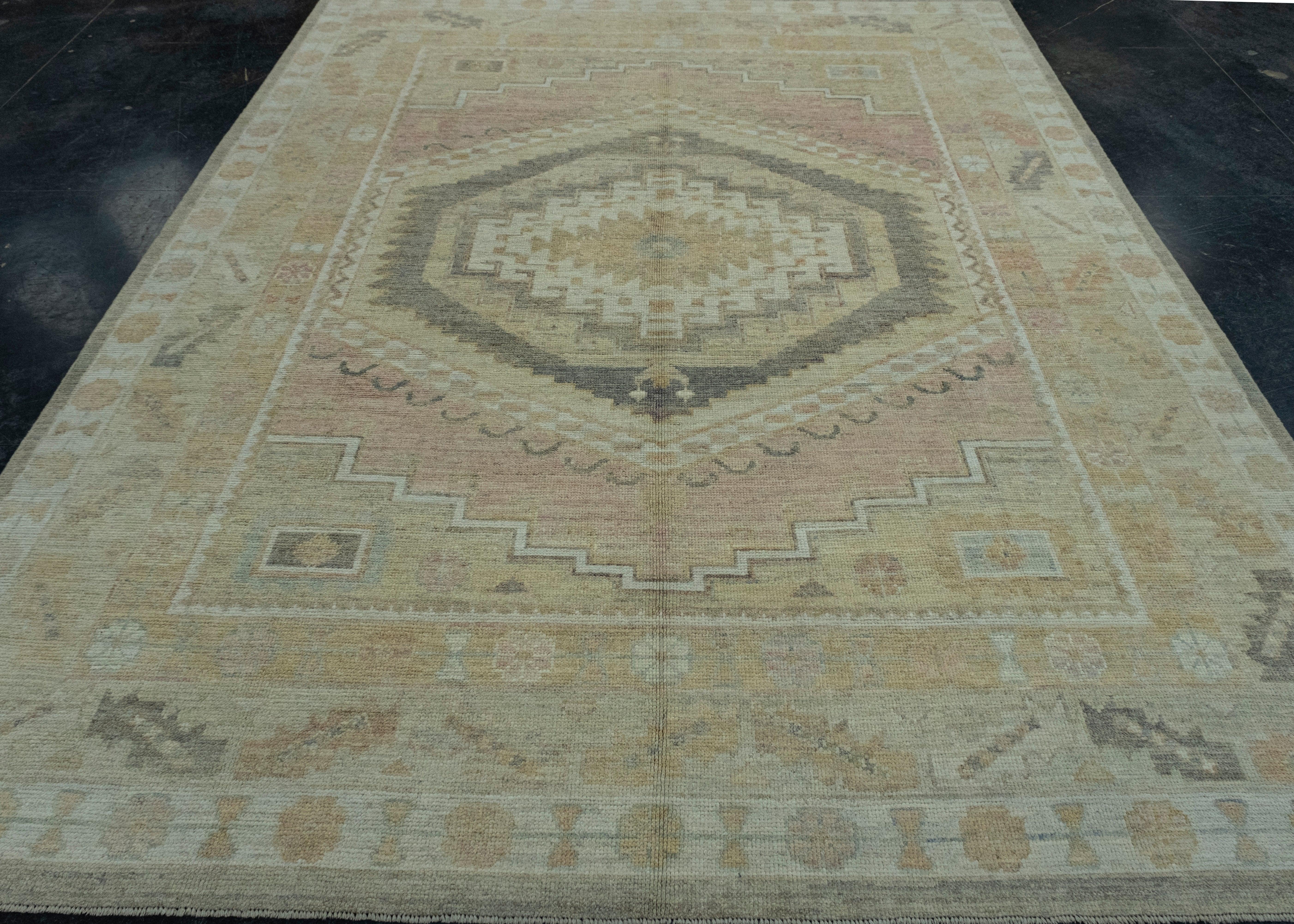 Turkish Oushak Rug 7'11