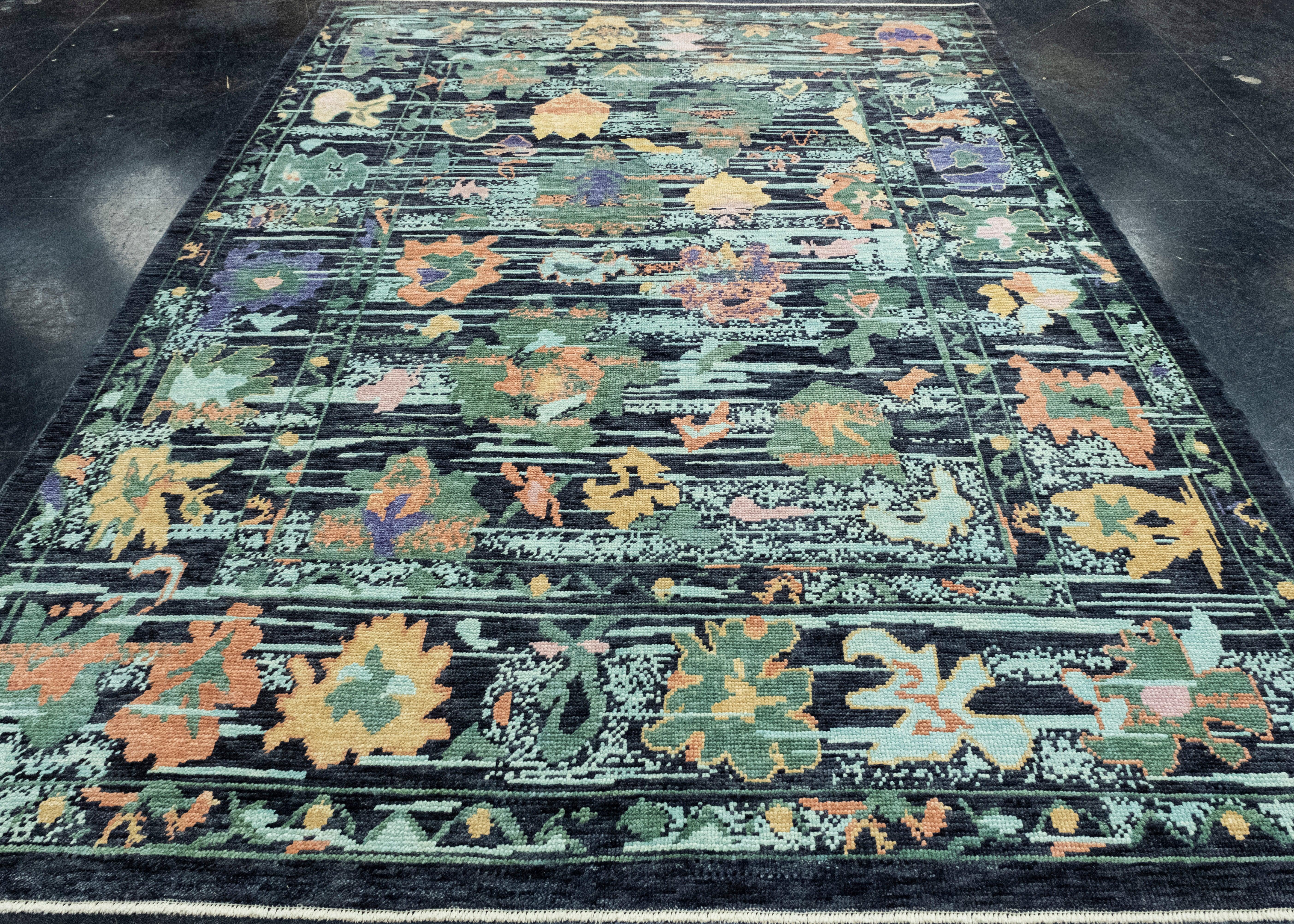 Turkish Oushak Rug 7'8