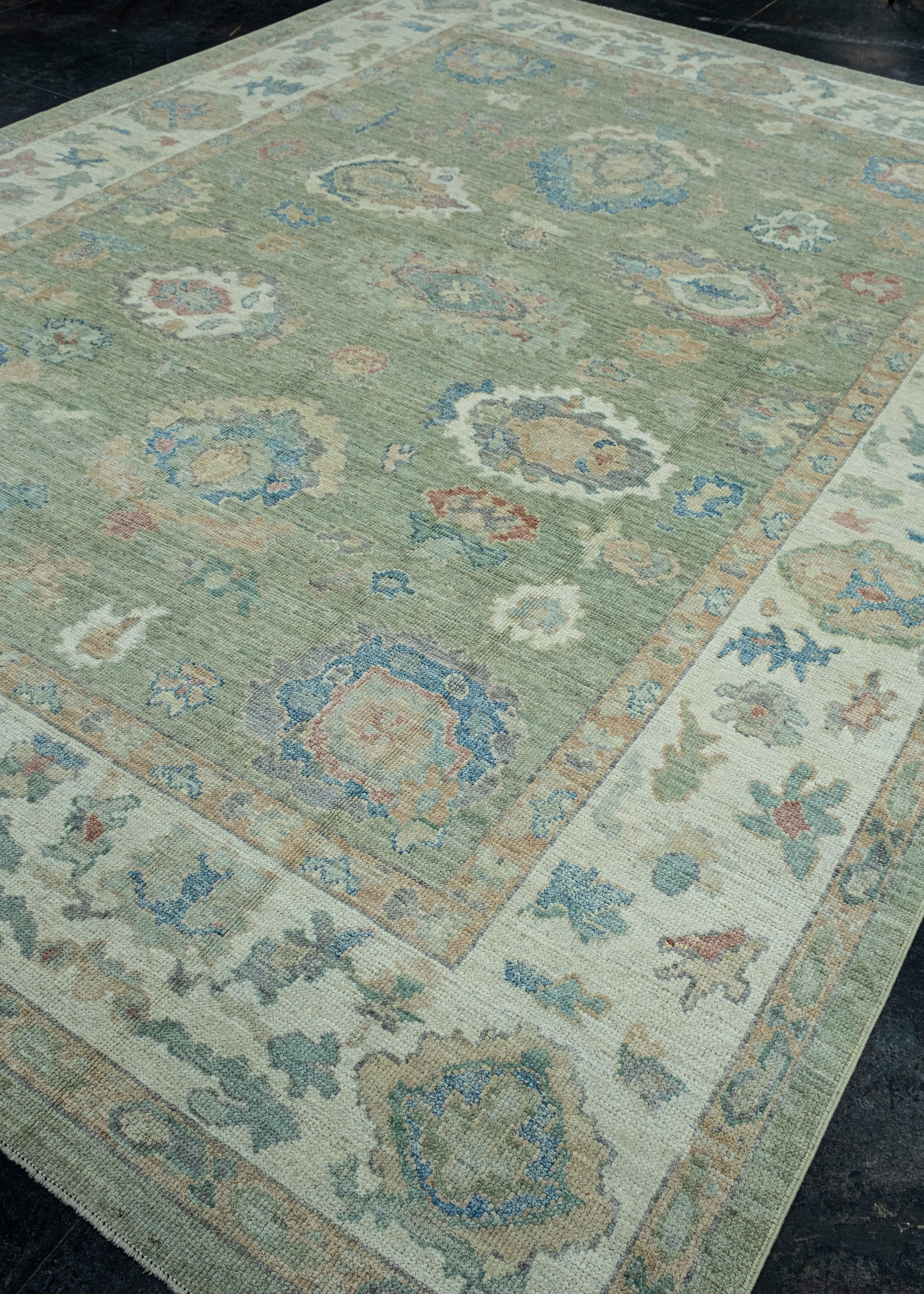 Hand-Knotted Turkish Oushak Rug 8'10