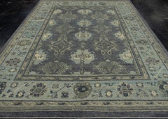 Türkischer Oushak-Teppich 8'9" x 11'4"