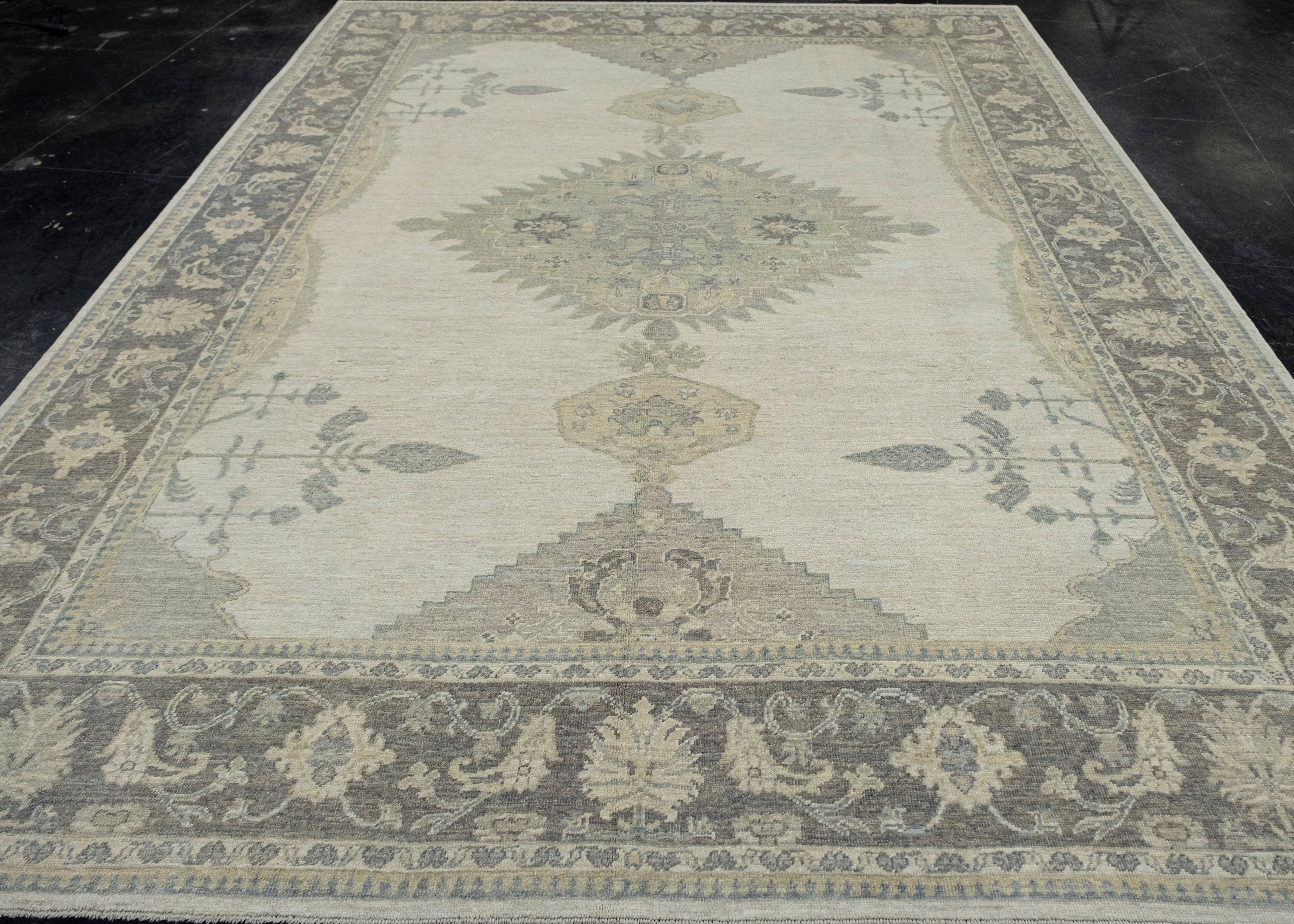 Türkischer Oushak-Teppich im Antik-Look 9' x 12'1