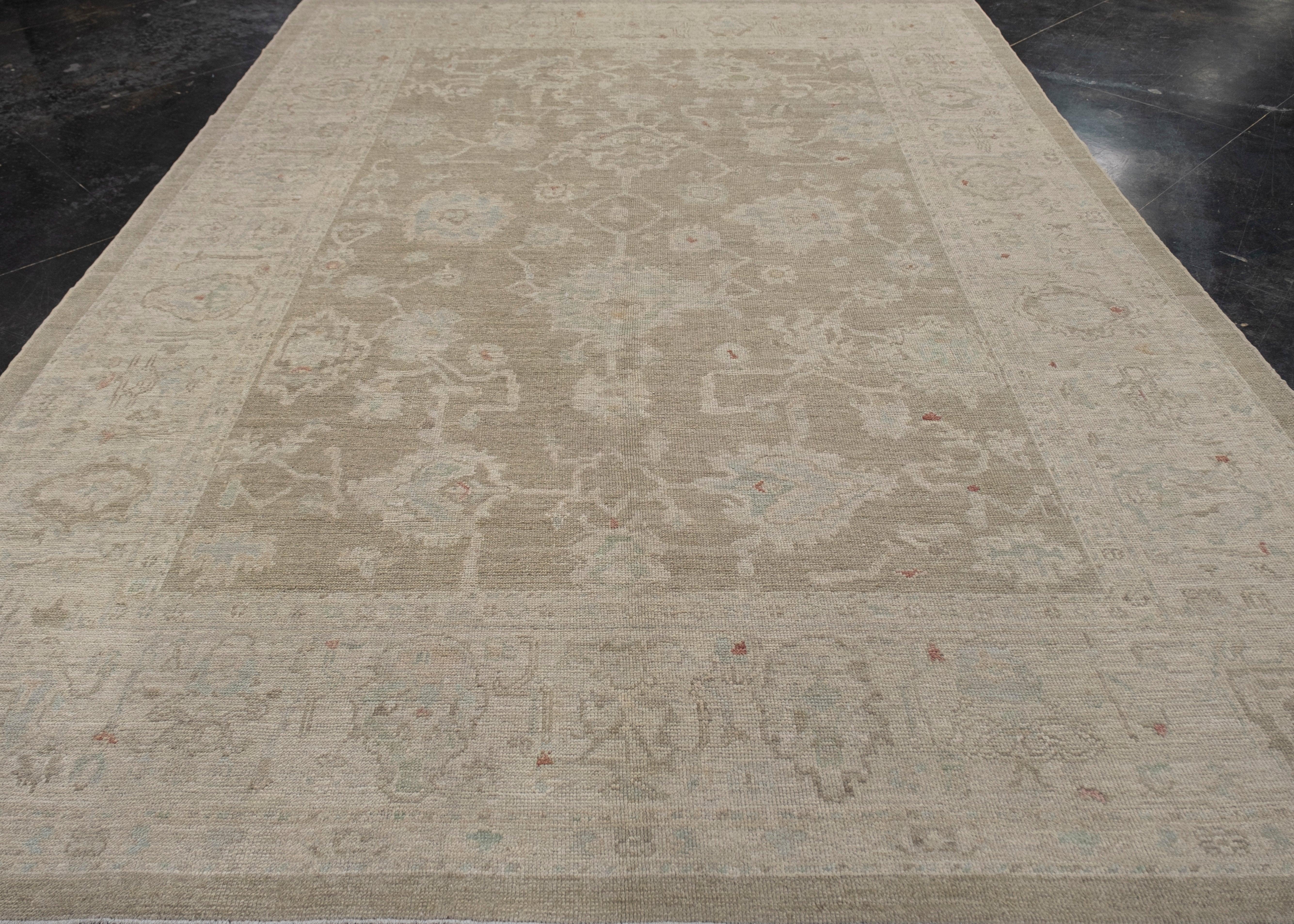 Türkischer Oushak-Teppich 9' x 12'5