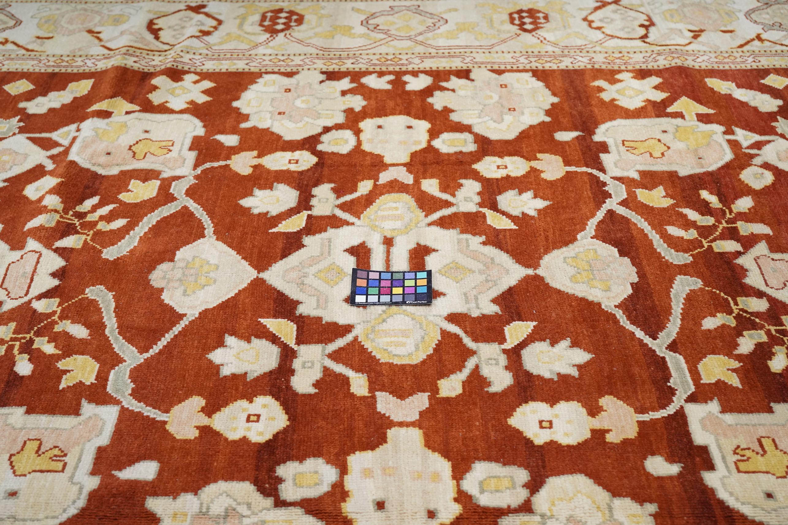 Tapis turc Oushak 9'0