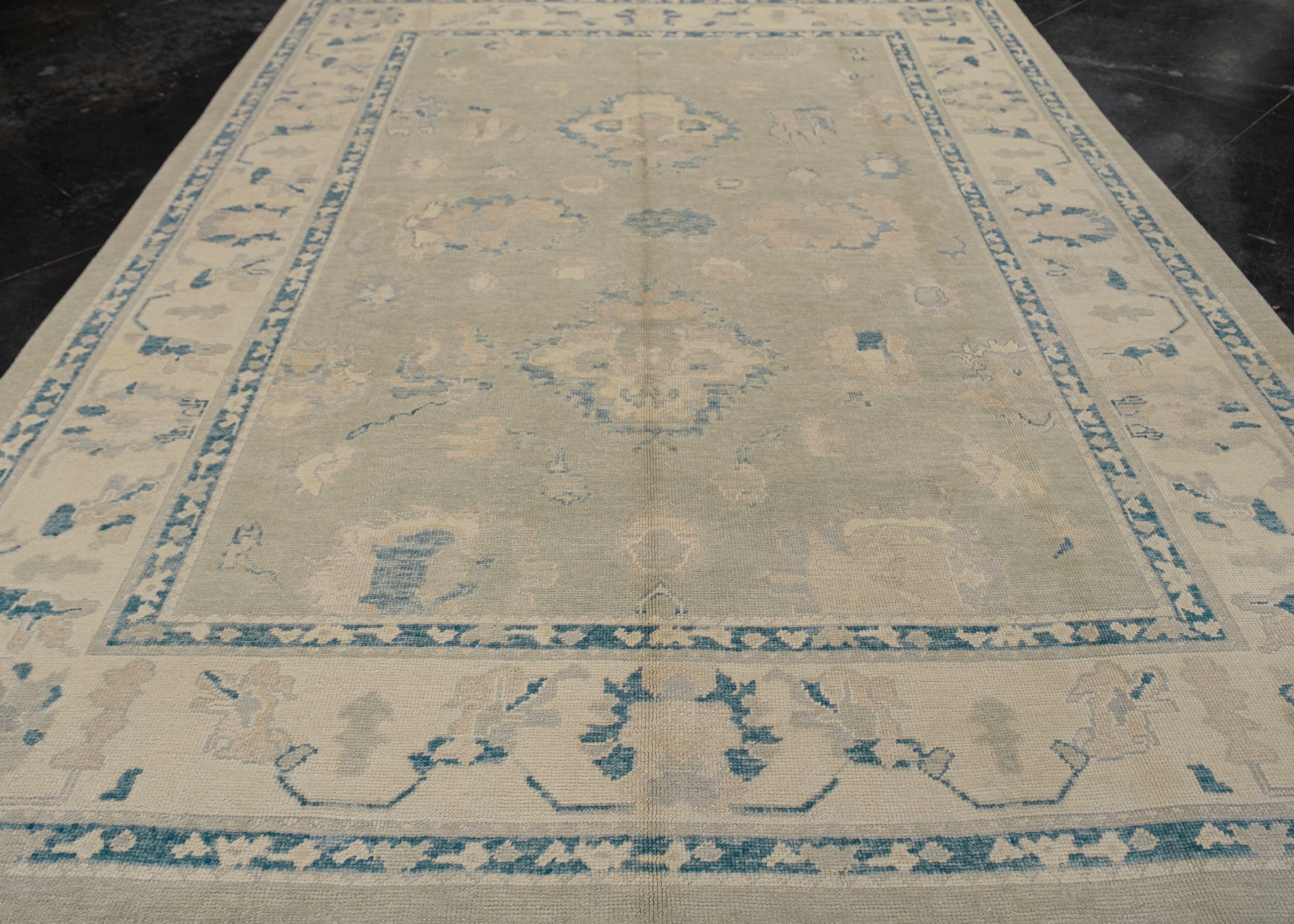 Turkish Oushak Rug 9'1
