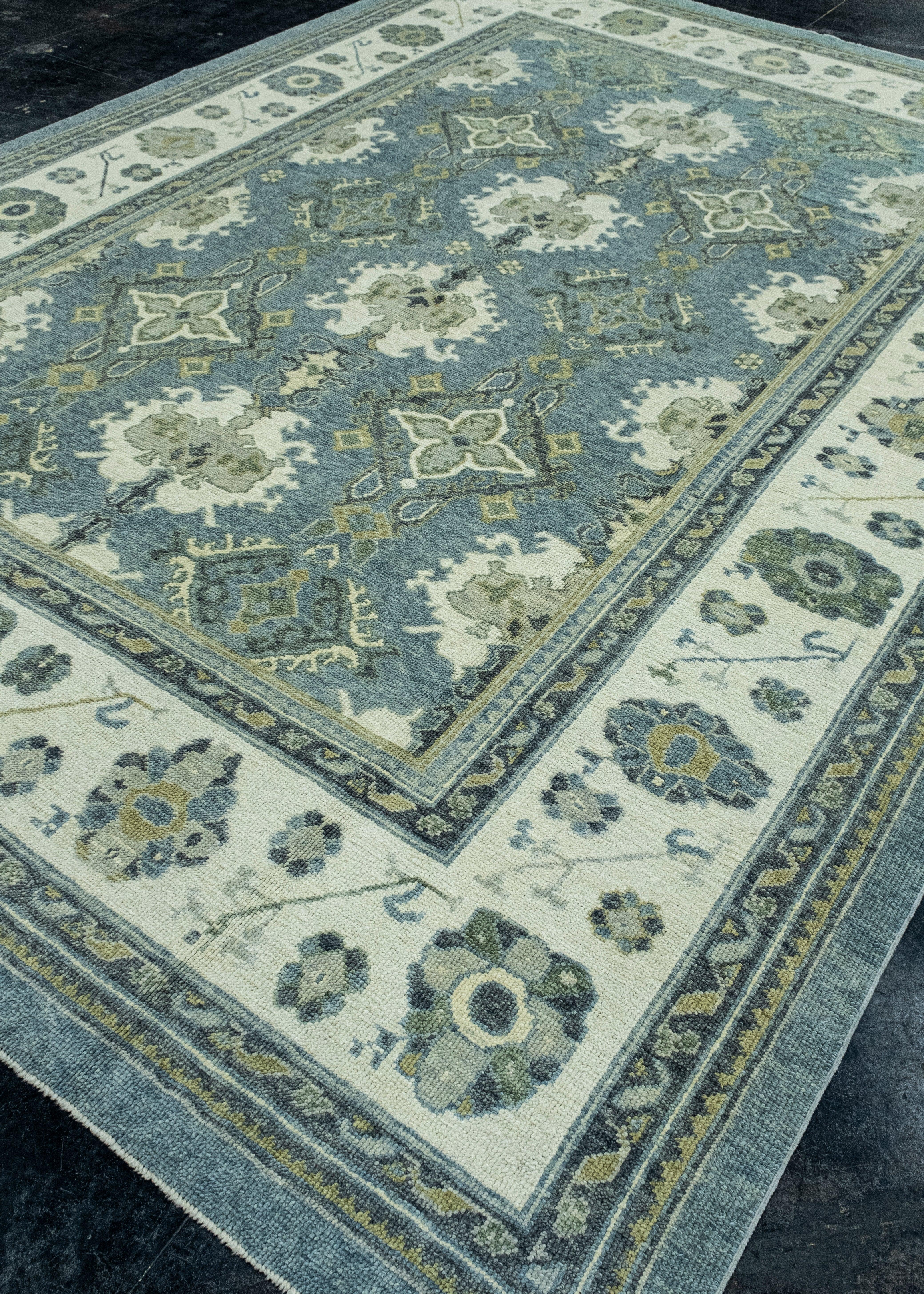 Hand-Knotted Turkish Oushak Rug 9'1