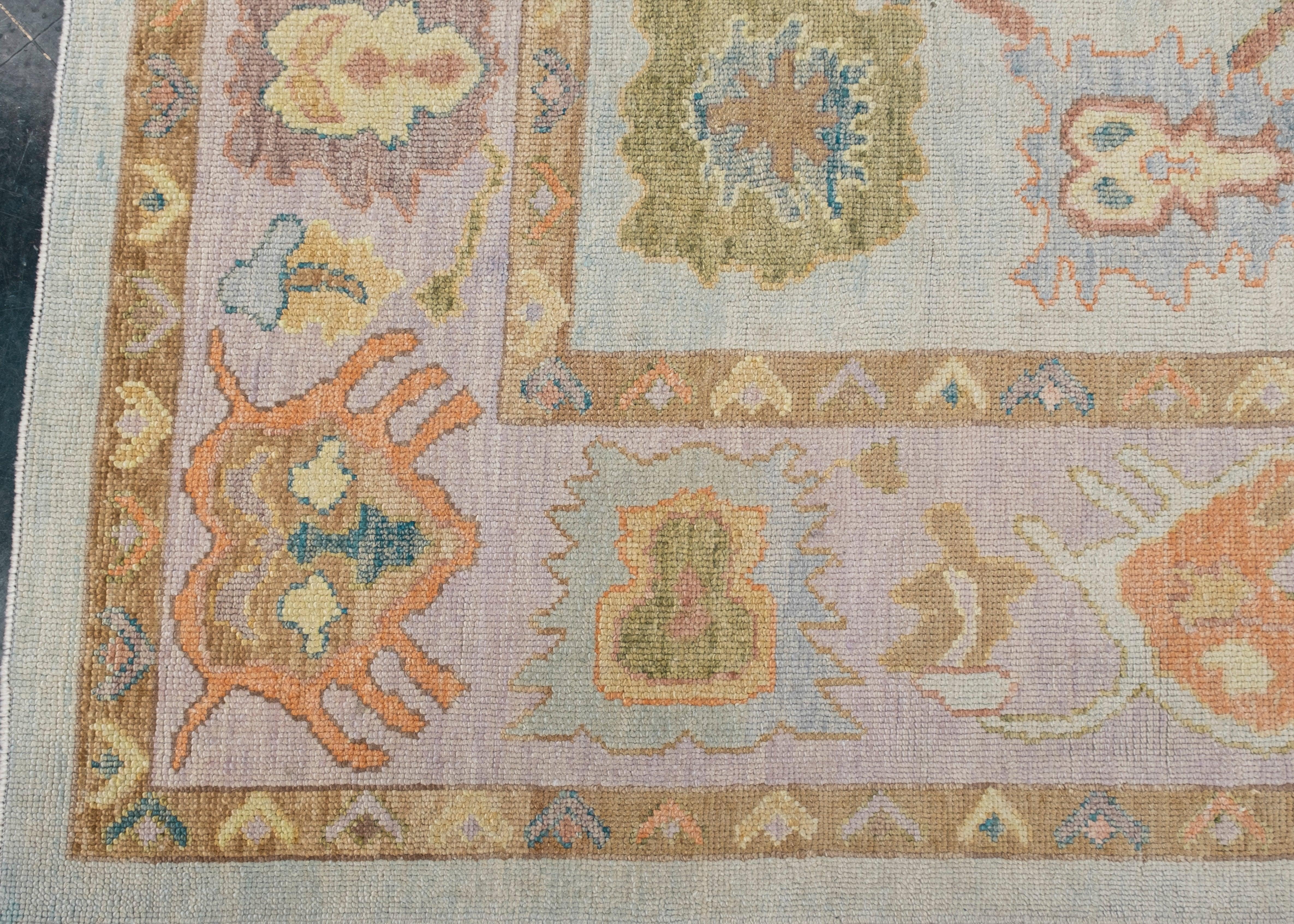 Hand-Knotted Turkish Oushak Rug 9'10