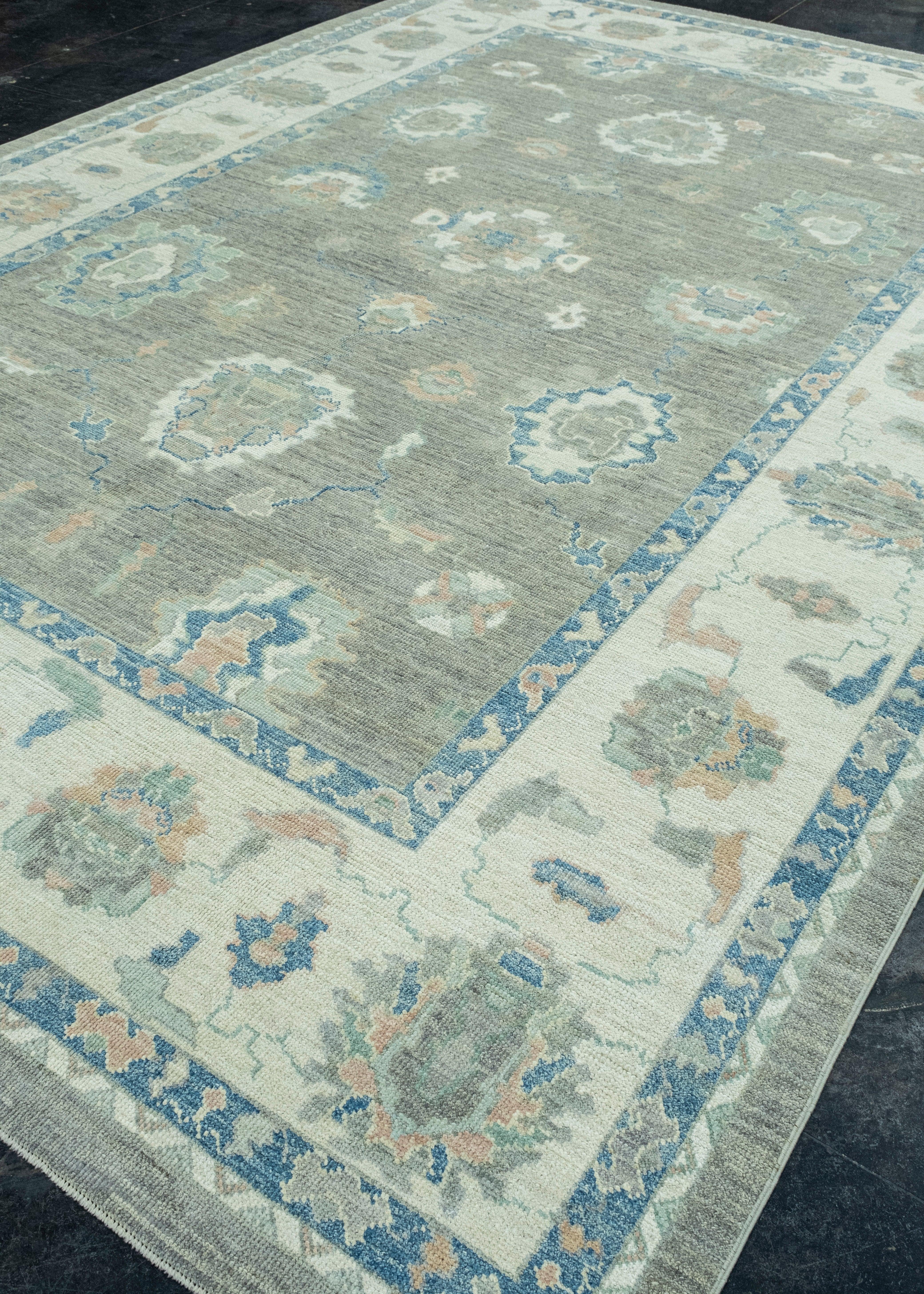 Hand-Knotted Turkish Oushak Rug 9'10
