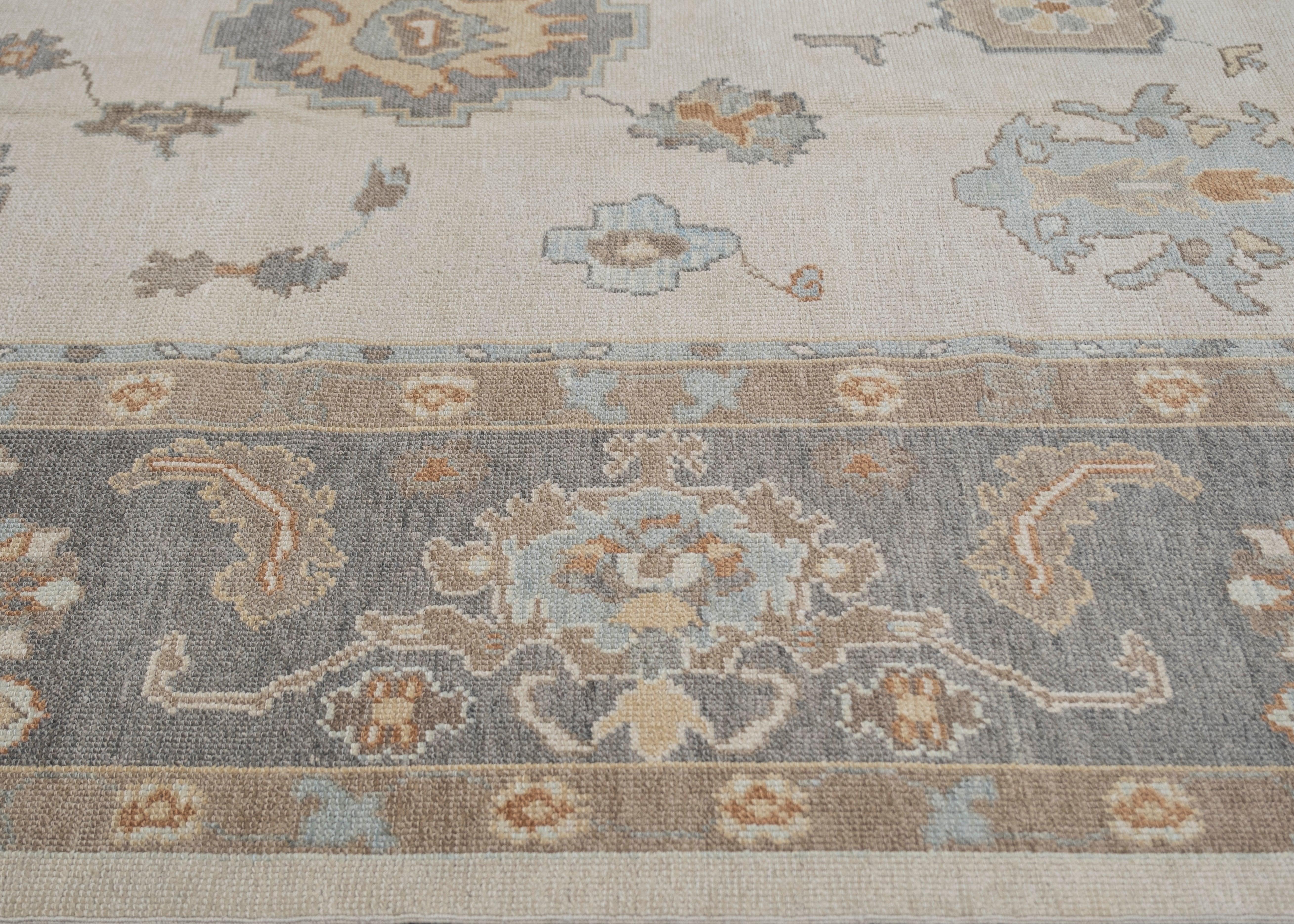 Hand-Knotted Turkish Oushak Rug 9'10