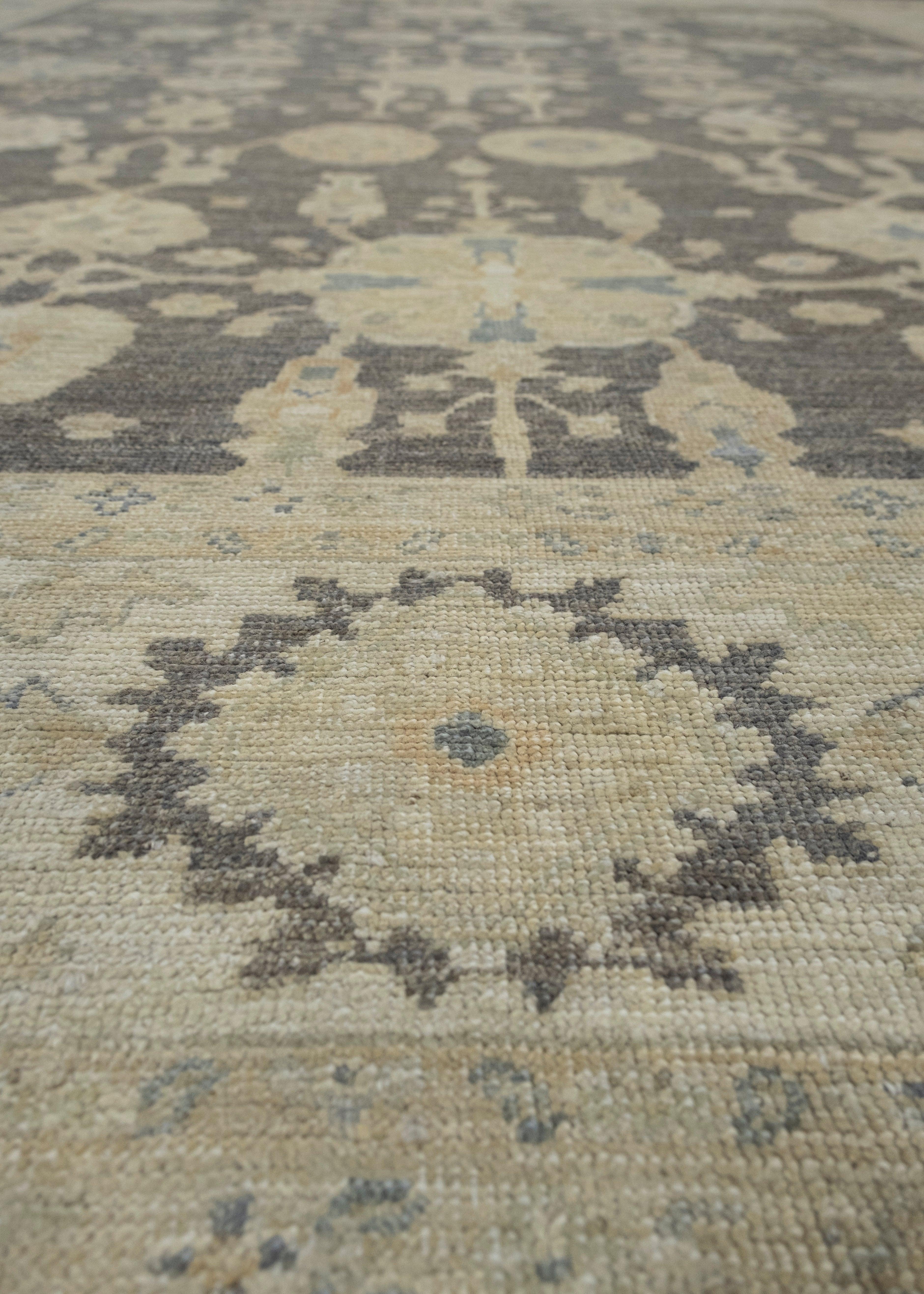 Türkischer Oushak-Teppich 9'3
