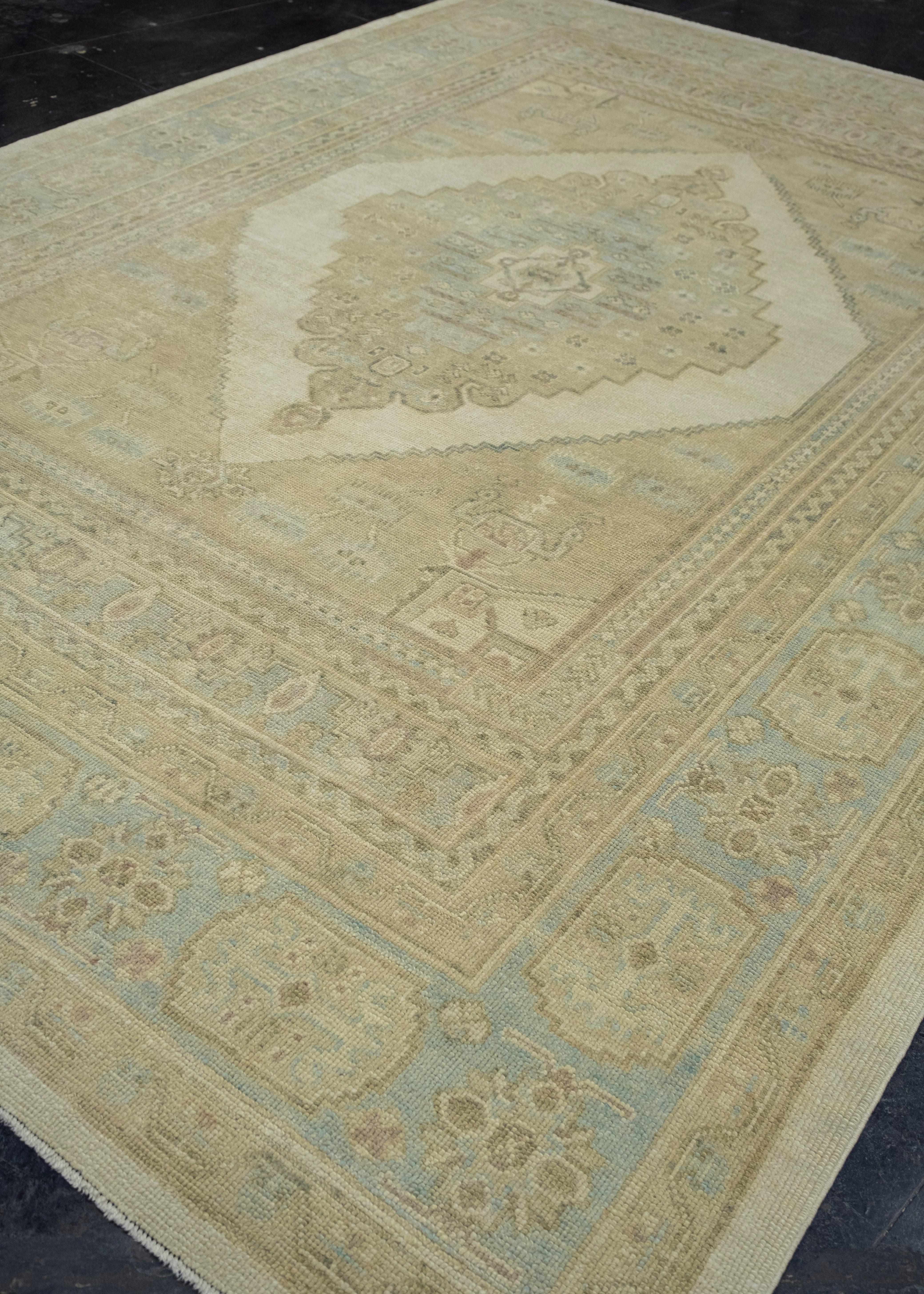 Türkischer Oushak-Teppich 9'3