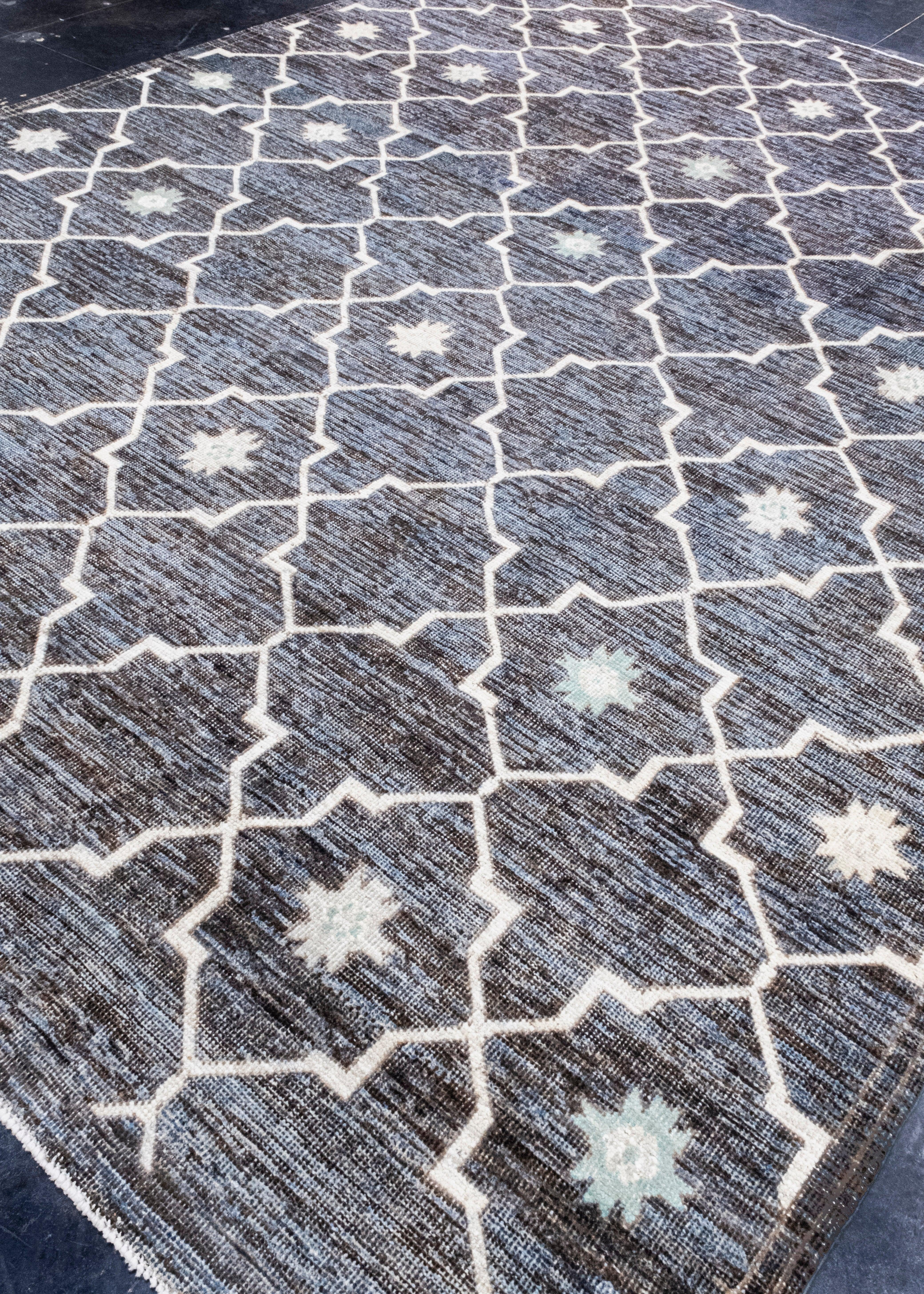 Hand-Knotted Turkish Oushak Rug 9'6