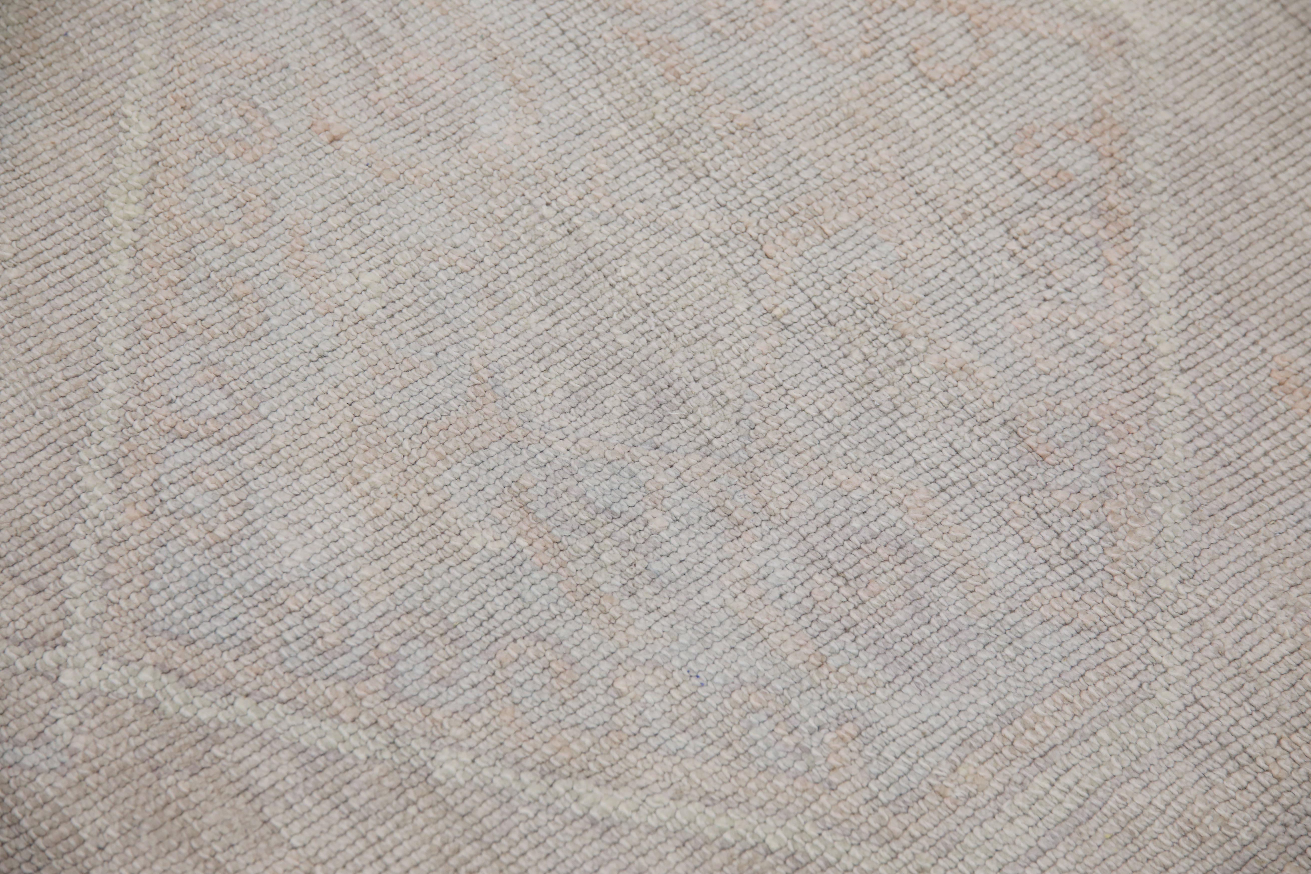 Türkischer Oushak Teppich Blau und Weiches Beige Handgewebter Wollteppich 2'10