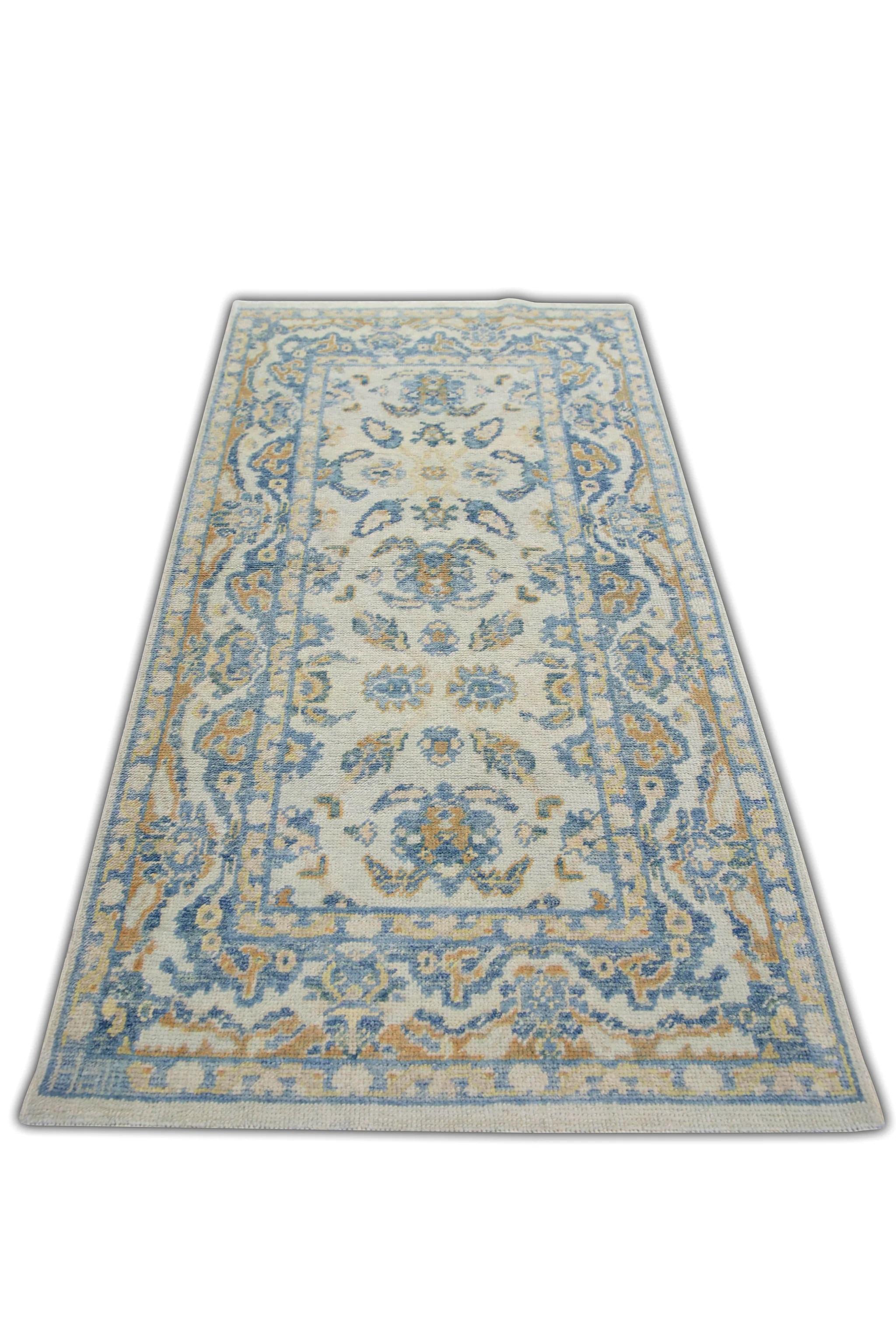 Türkischer Oushak-Teppich Blau, Gold & Elfenbein Handgewebter Wollteppich 3'2