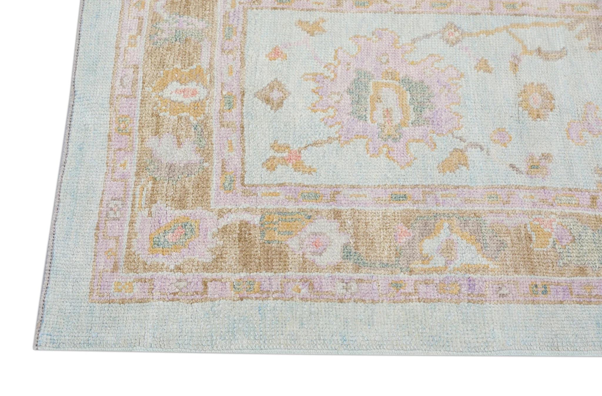 Tapis turc Oushak bleu et pêche motif floral tissé à la main 3' x 6'3