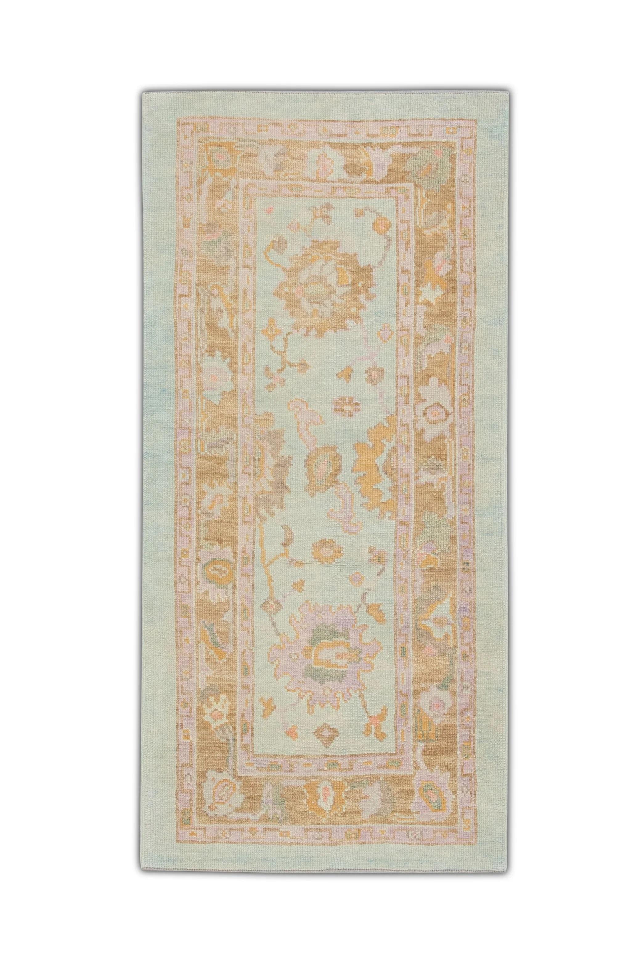 Tapis turc Oushak bleu et pêche motif floral tissé à la main 3' x 6'3