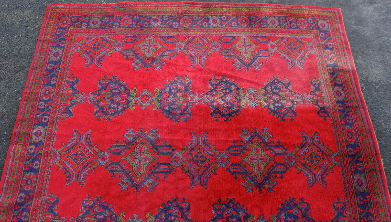 20th Century Turkish Oushak Rug Carpet Wool Turkish Ushak Red Green Blue For Sale
