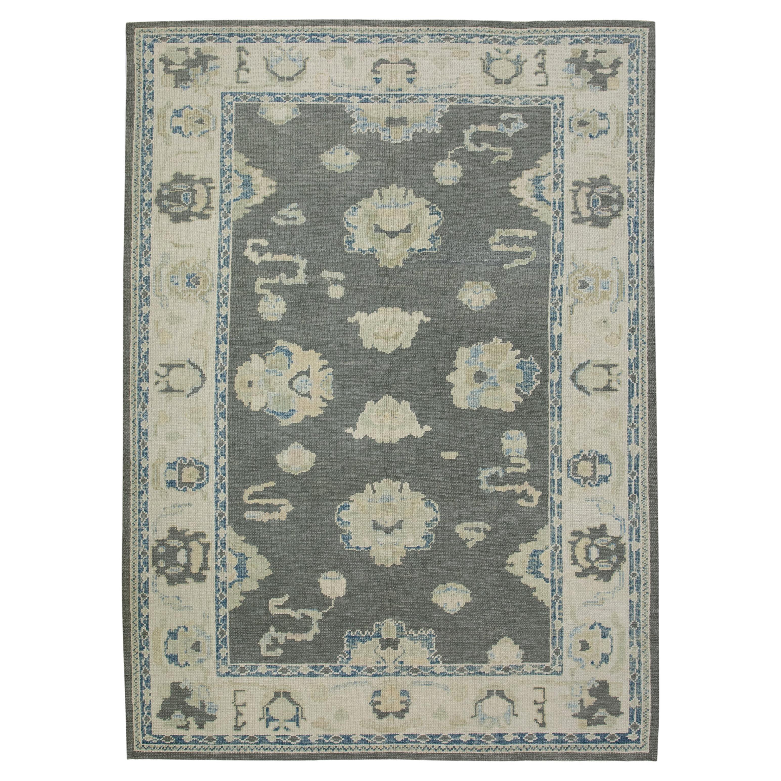 Türkischer Oushak Teppich Holzkohle & Blau Handgewebter Wollteppich 5'10" x 8' im Angebot