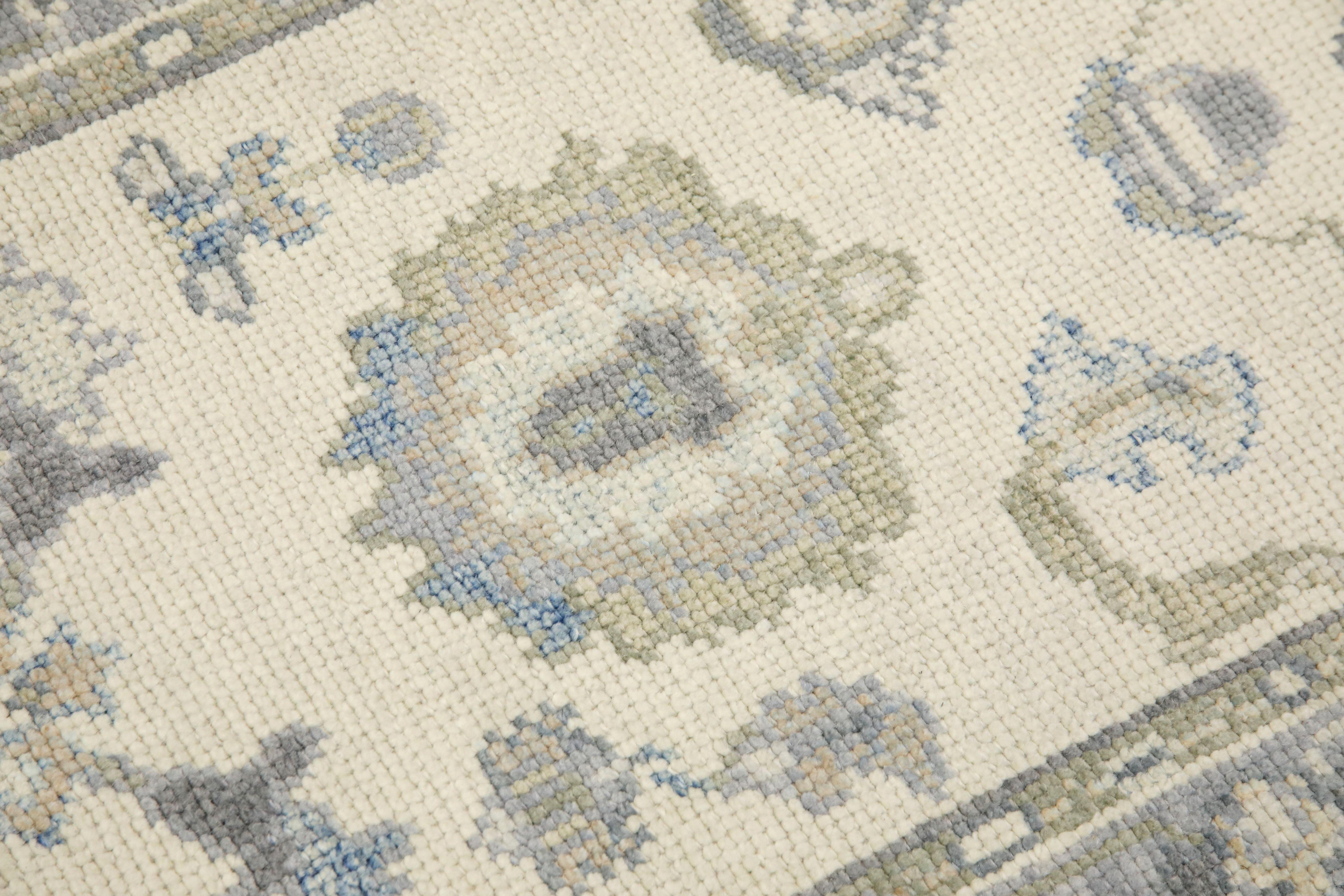 Turkish Oushak Rug Cream & Blue Handwoven Wool Rug 2'8