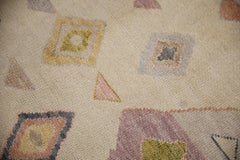 Mehrfarbiger geometrischer handgewebter türkischer Oushak-Teppich aus Wolle 4' x 5'7"