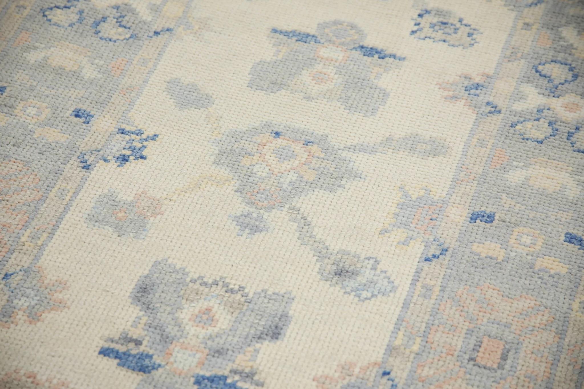 Modern Cream Handwoven Wool Turkish Oushak Rug in Blue Floral Pattern 2'6