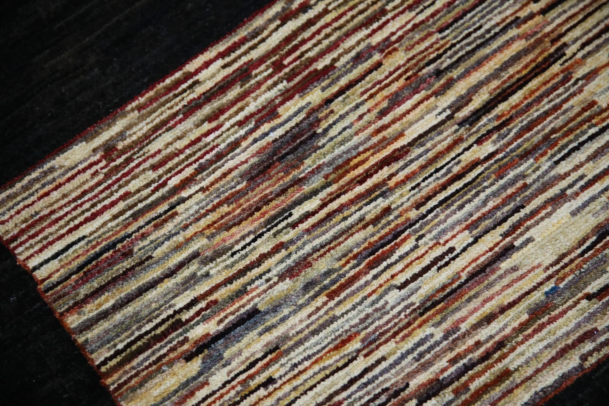 Alfombra Oushak Turca de Lana Tejida a Mano Marrón Oscuro con Diseño de Rayas de Colores 3'3 x 4'9 Turco en venta