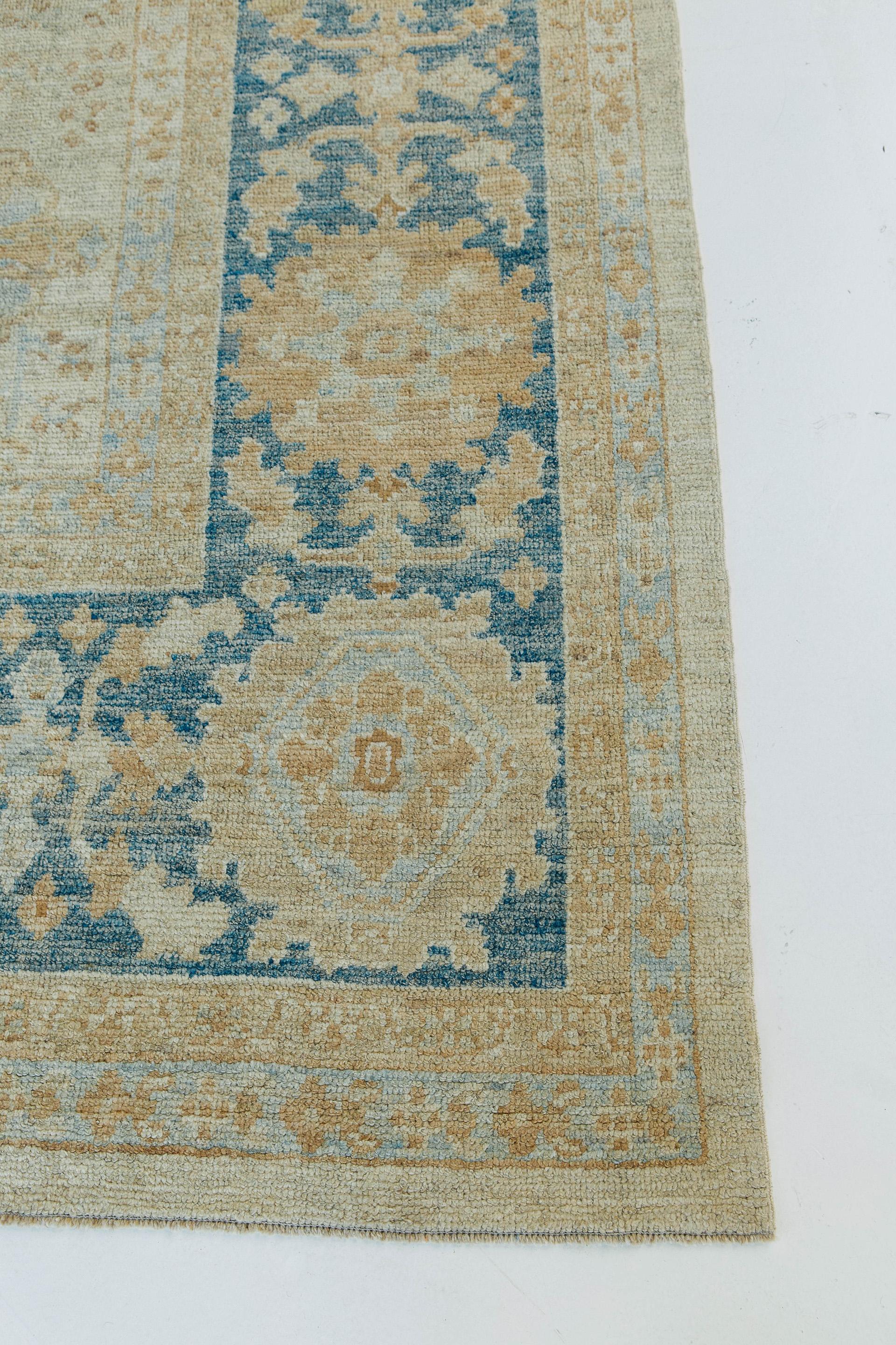 Turkish Oushak Rug In New Condition In WEST HOLLYWOOD, CA