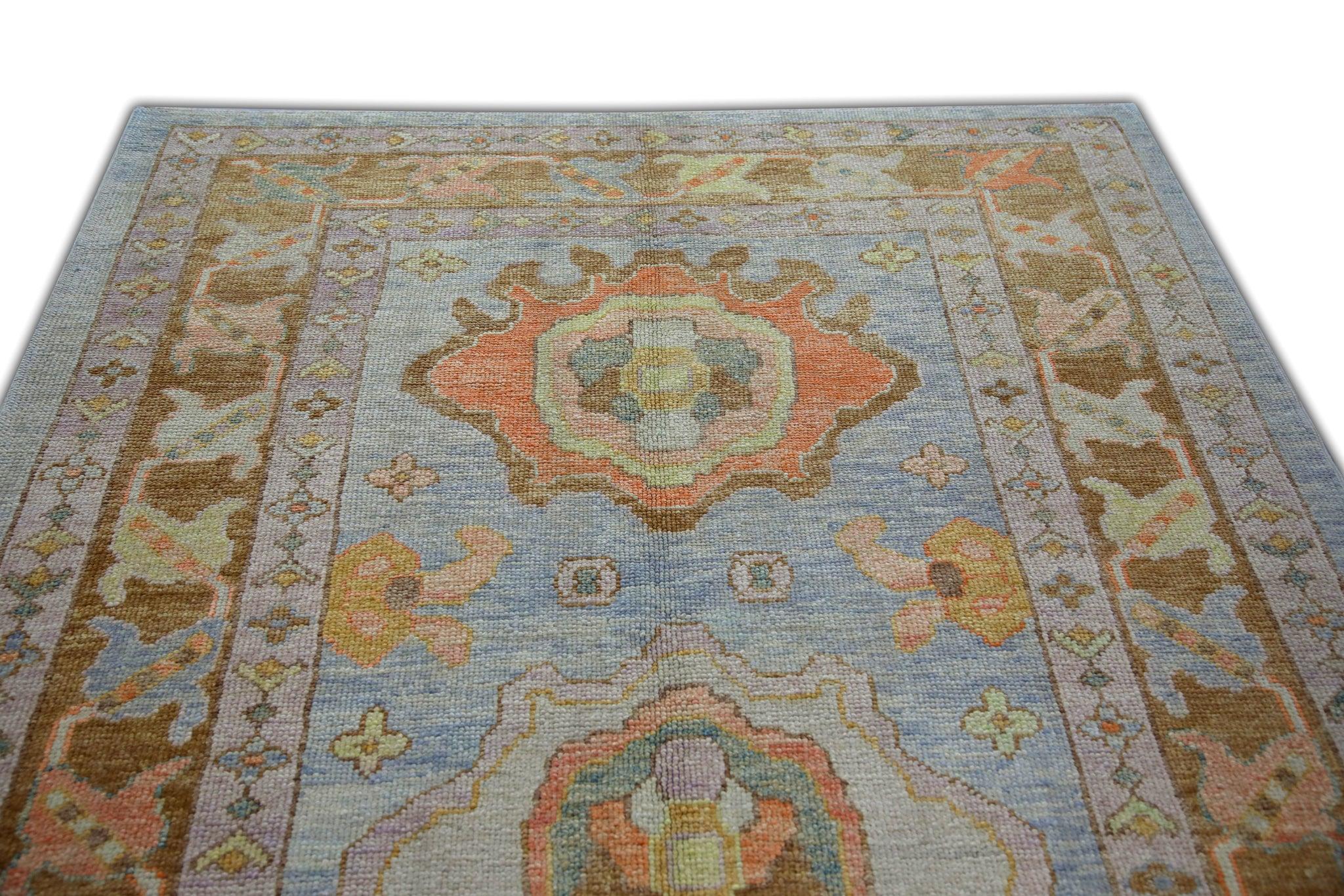 Türkischer Oushak-Teppich aus handgewebter Wolle in Himmelblau, Braun und Orange, 5' x 6'9