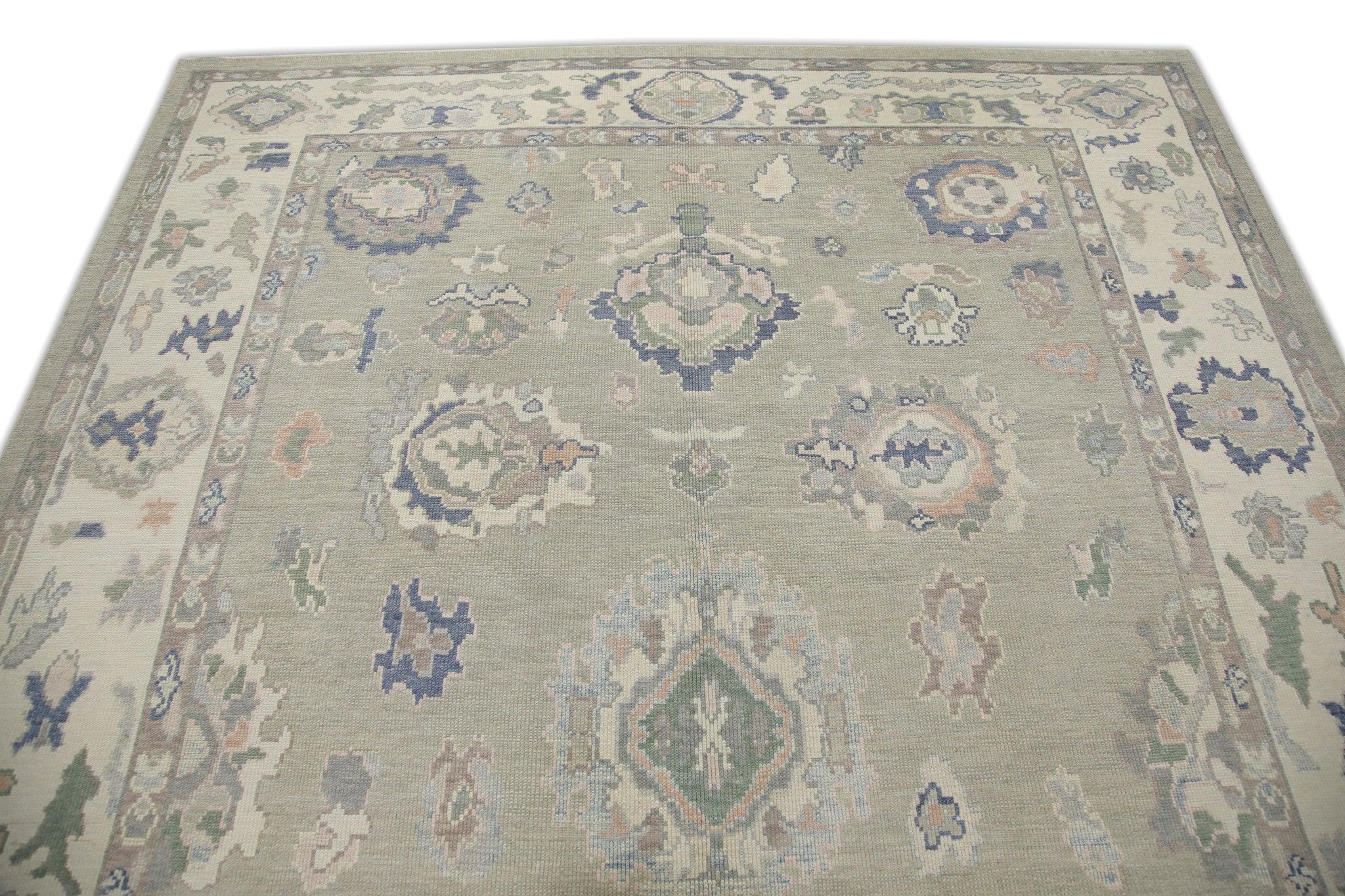 Türkischer Oushak-Teppich aus handgewebter Wolle in Grün & Blau mit Blumenmuster, 8' x 9'1