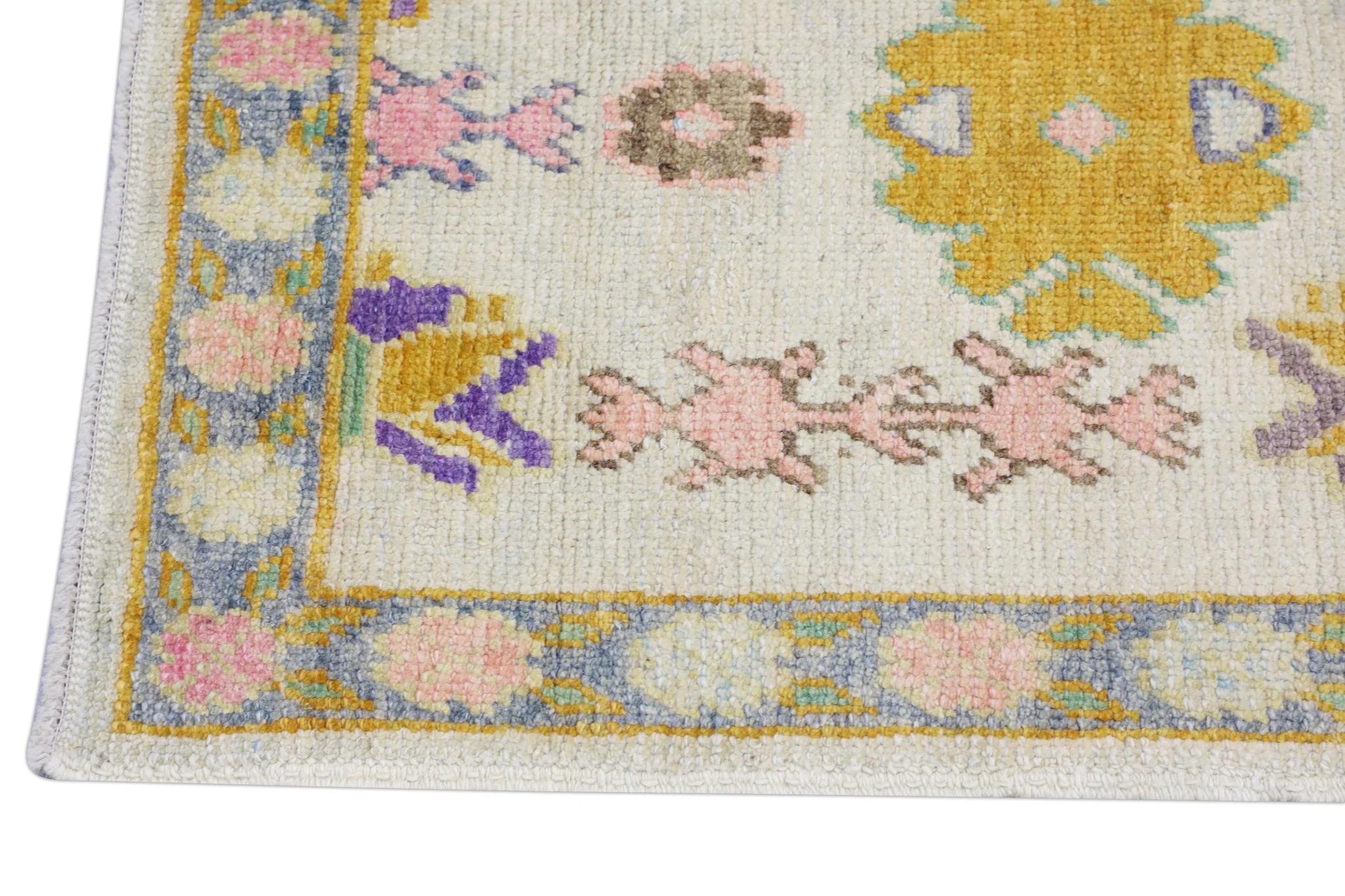 Contemporary Colorful Floral Pattern Turkish Oushak Rug made with Handwoven Wool 2'9