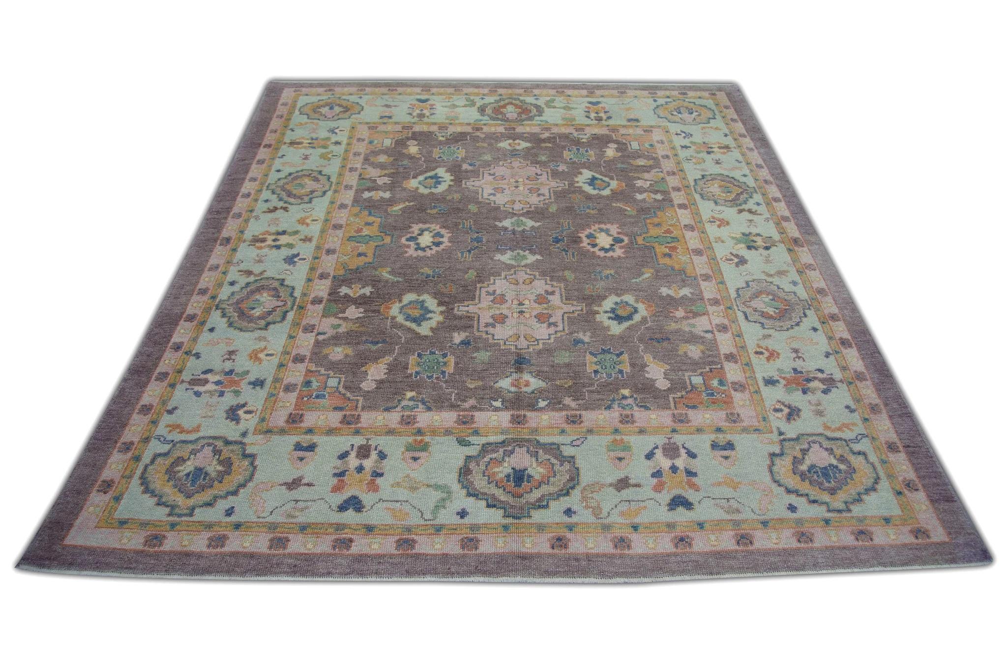 Alfombra Floral Tejida a Mano en Lana Turca Oushak en Morado, Rosa y Azul Bebé 8'8