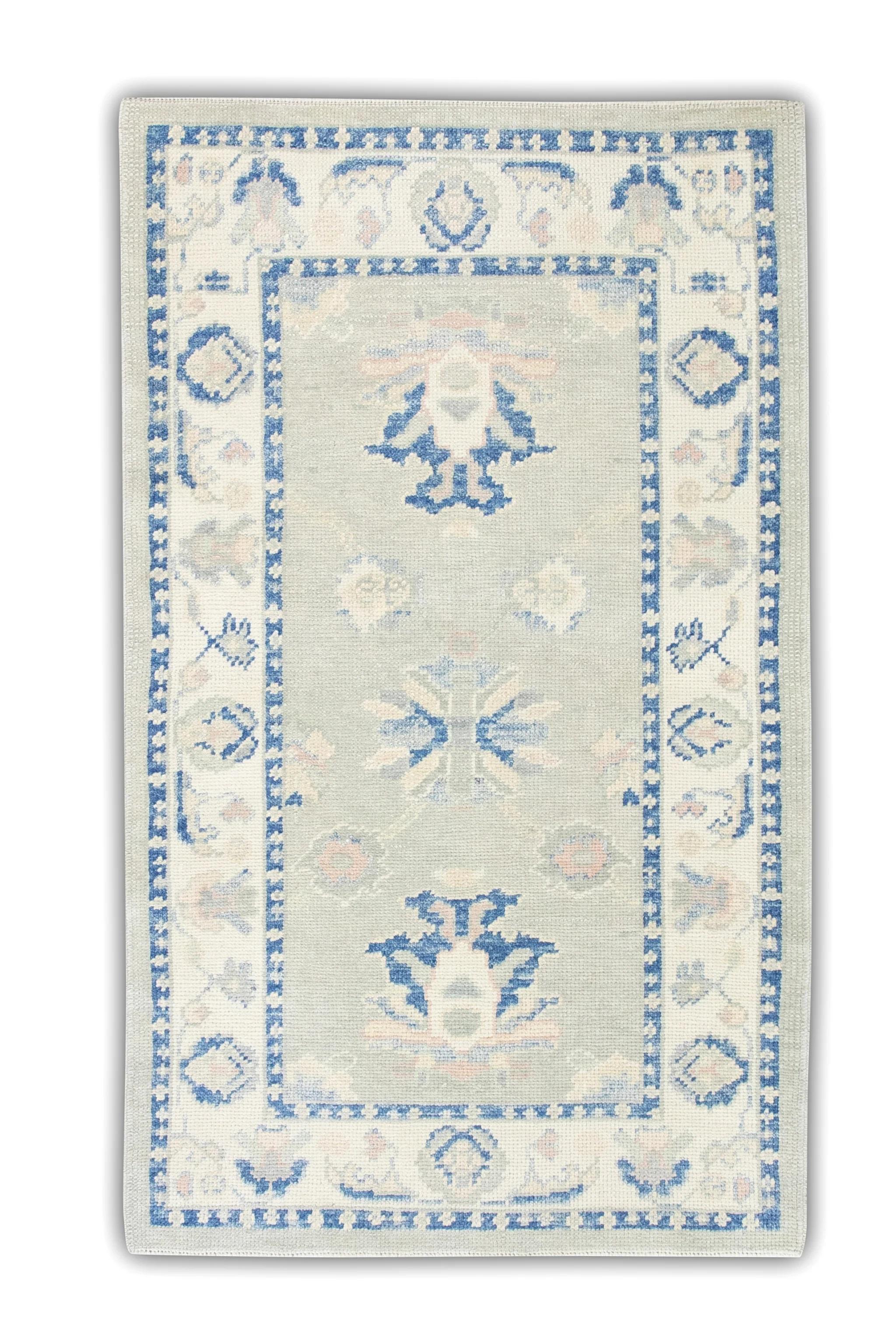 Tappeto Oushak turco in lana intrecciata a mano di colore verde con motivo floreale blu 3' x 4'11
