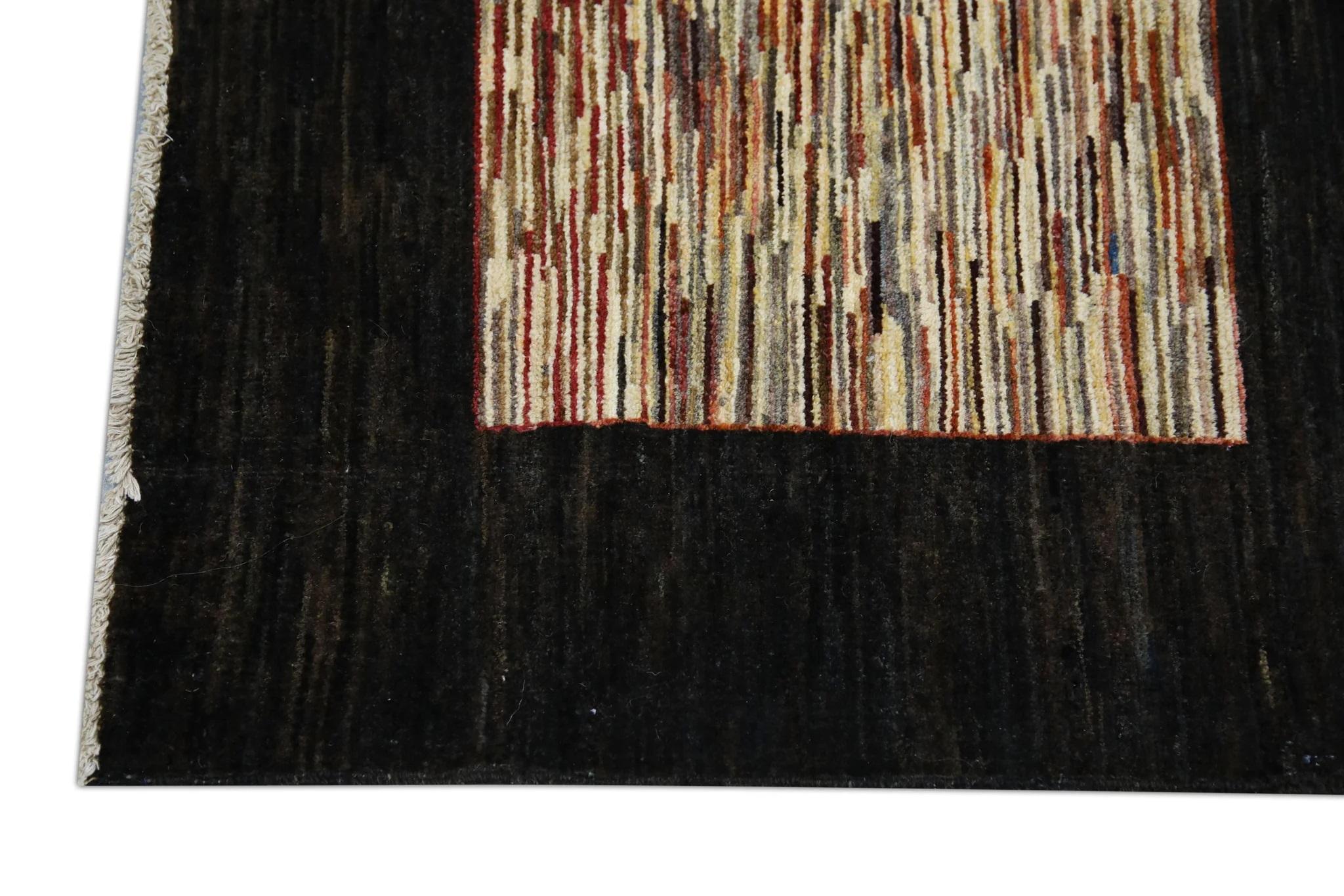 Alfombra Oushak Turca de Lana Tejida a Mano Marrón Oscuro con Diseño de Rayas de Colores 3'3 x 4'9 Siglo XXI y contemporáneo en venta