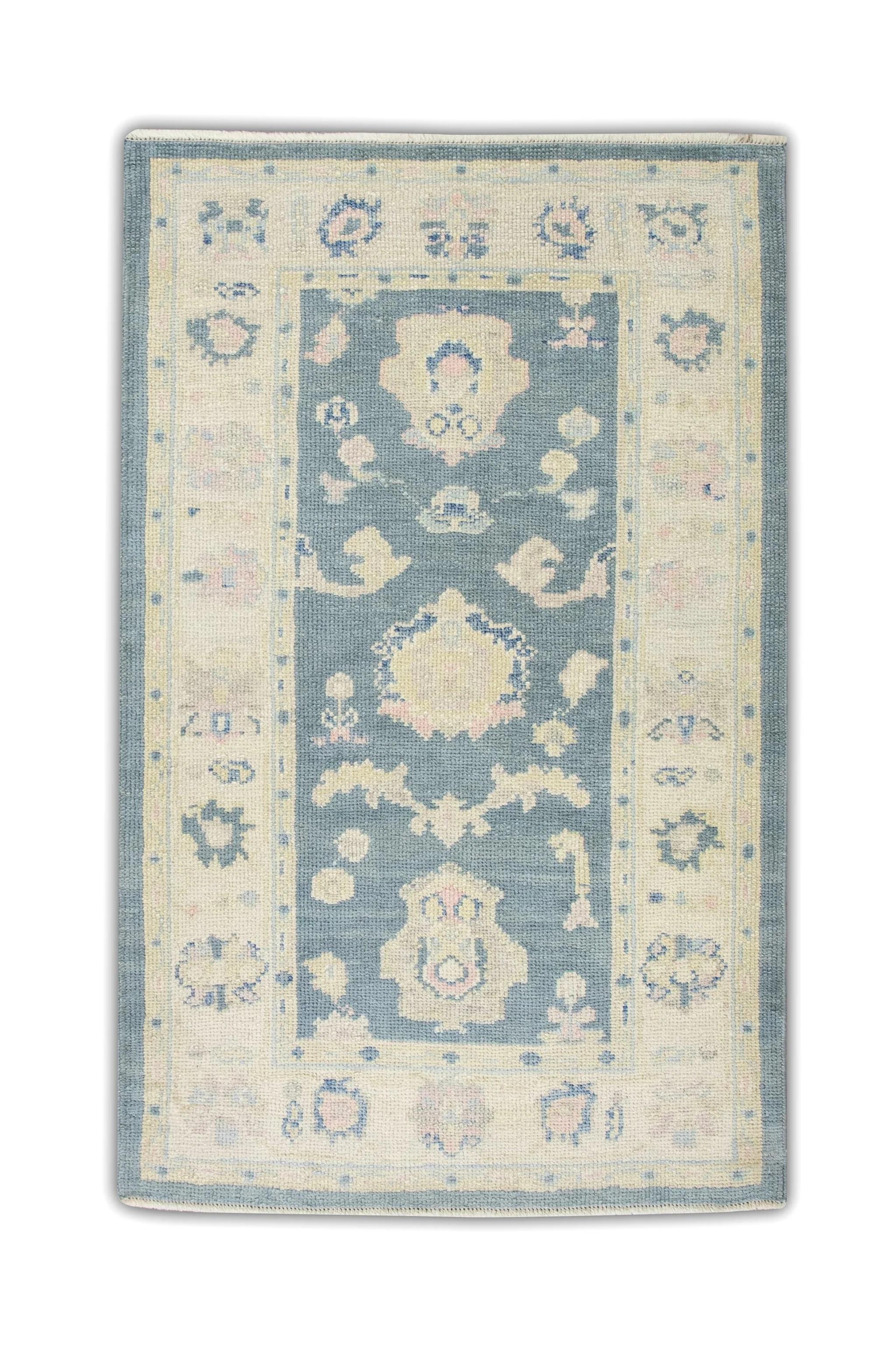 Türkischer Oushak-Teppich aus handgewebter Wolle mit blauem Blumenmuster 3'1