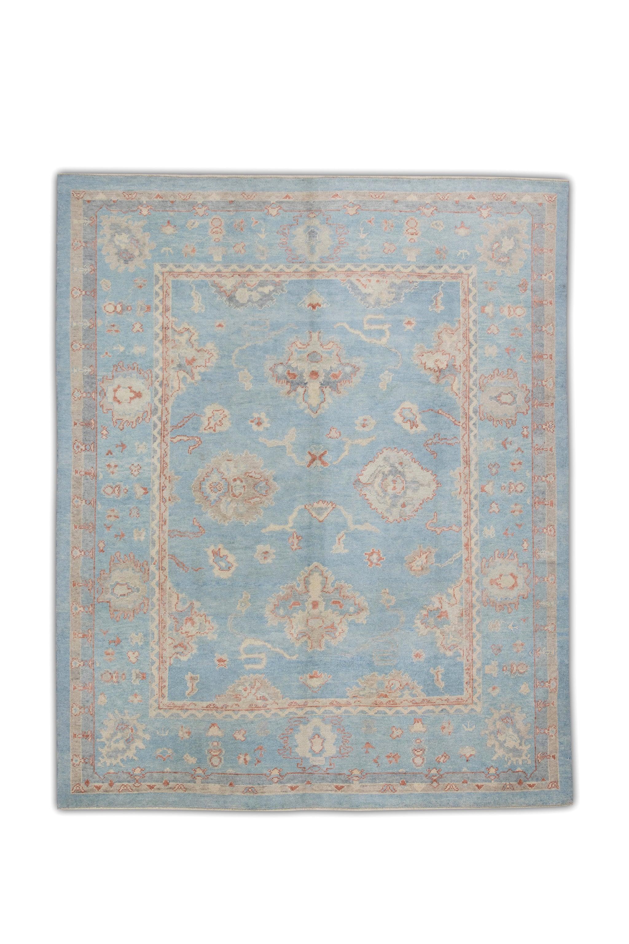 Blauer handgewebter türkischer Oushak-Teppich aus Wolle mit rotem Blumenmuster 8'4