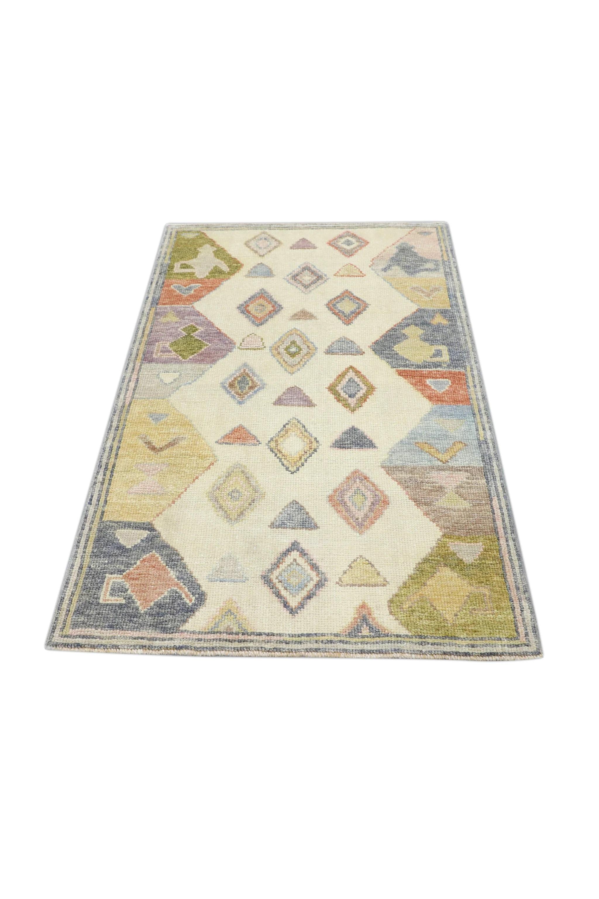 Multicolor Handwoven Turkish Oushak Rug with Geometric Design 3' x 4'9