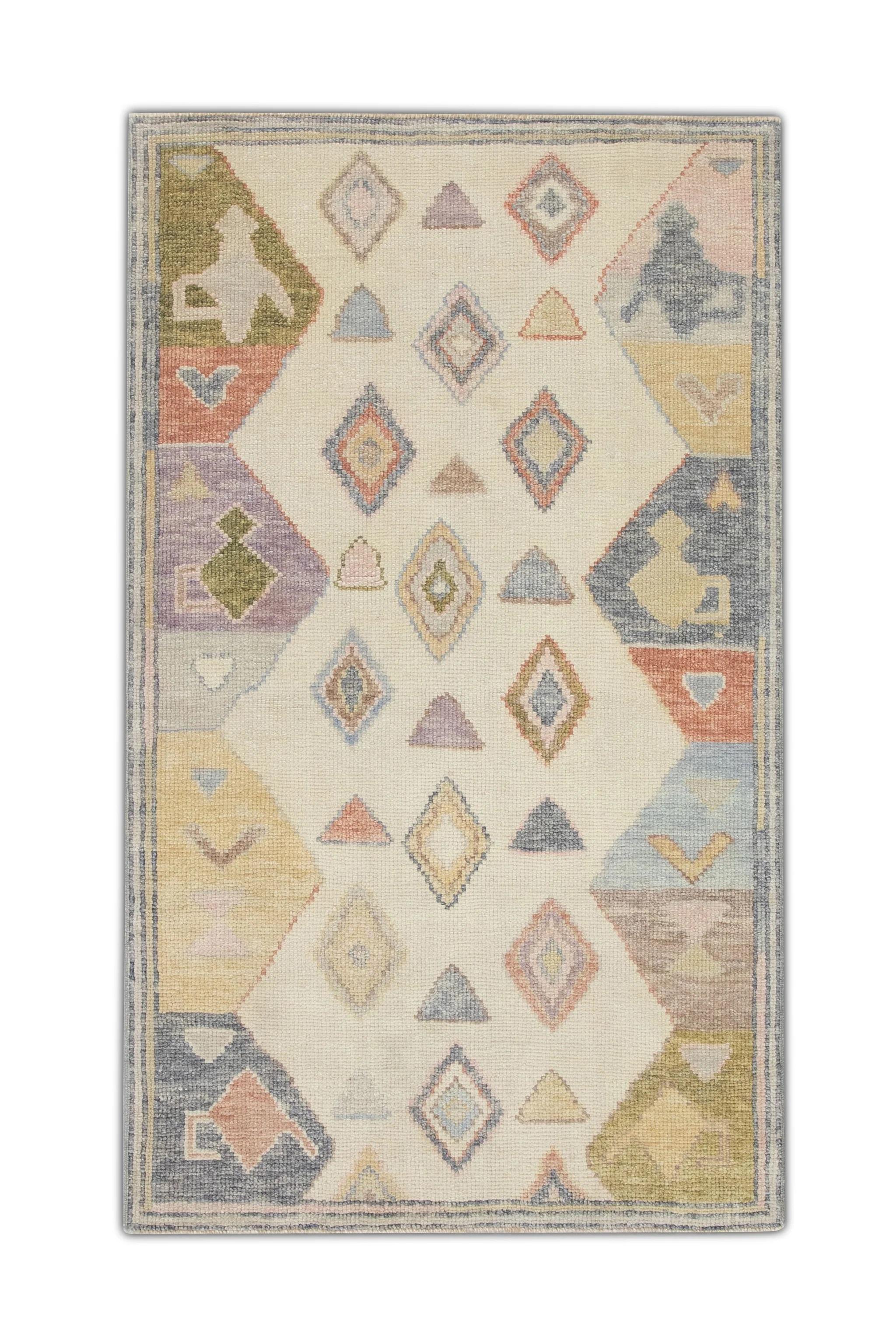 Multicolor Handwoven Turkish Oushak Rug with Geometric Design 3' x 4'9