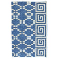 Geometrischer handgewebter türkischer Oushak-Teppich in Blau und Creme, Stammeskunst, 3' x 5'2"