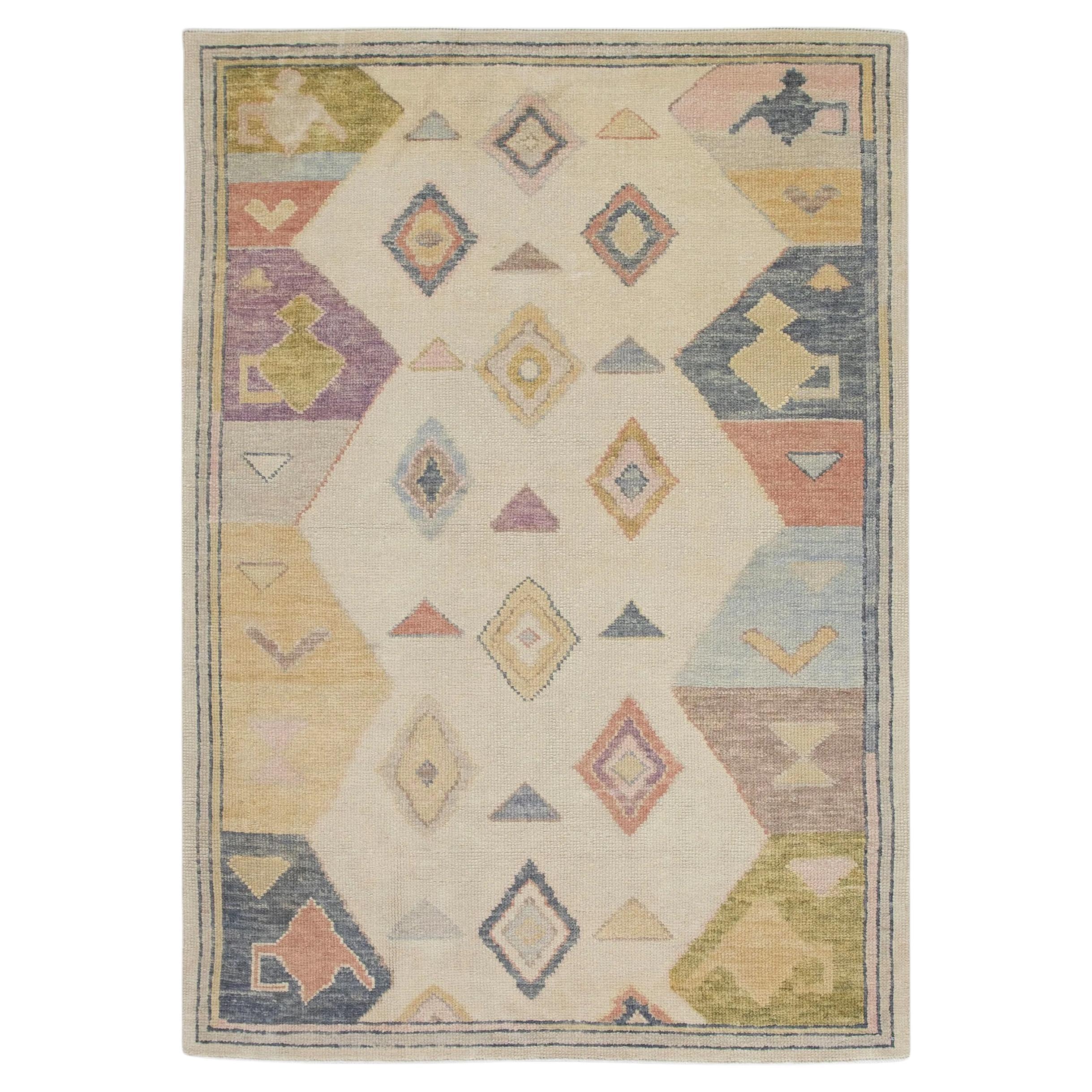 Multicolor Geometric Pattern Handwoven Wool Turkish Oushak Rug 4'2" x 6'1" For Sale