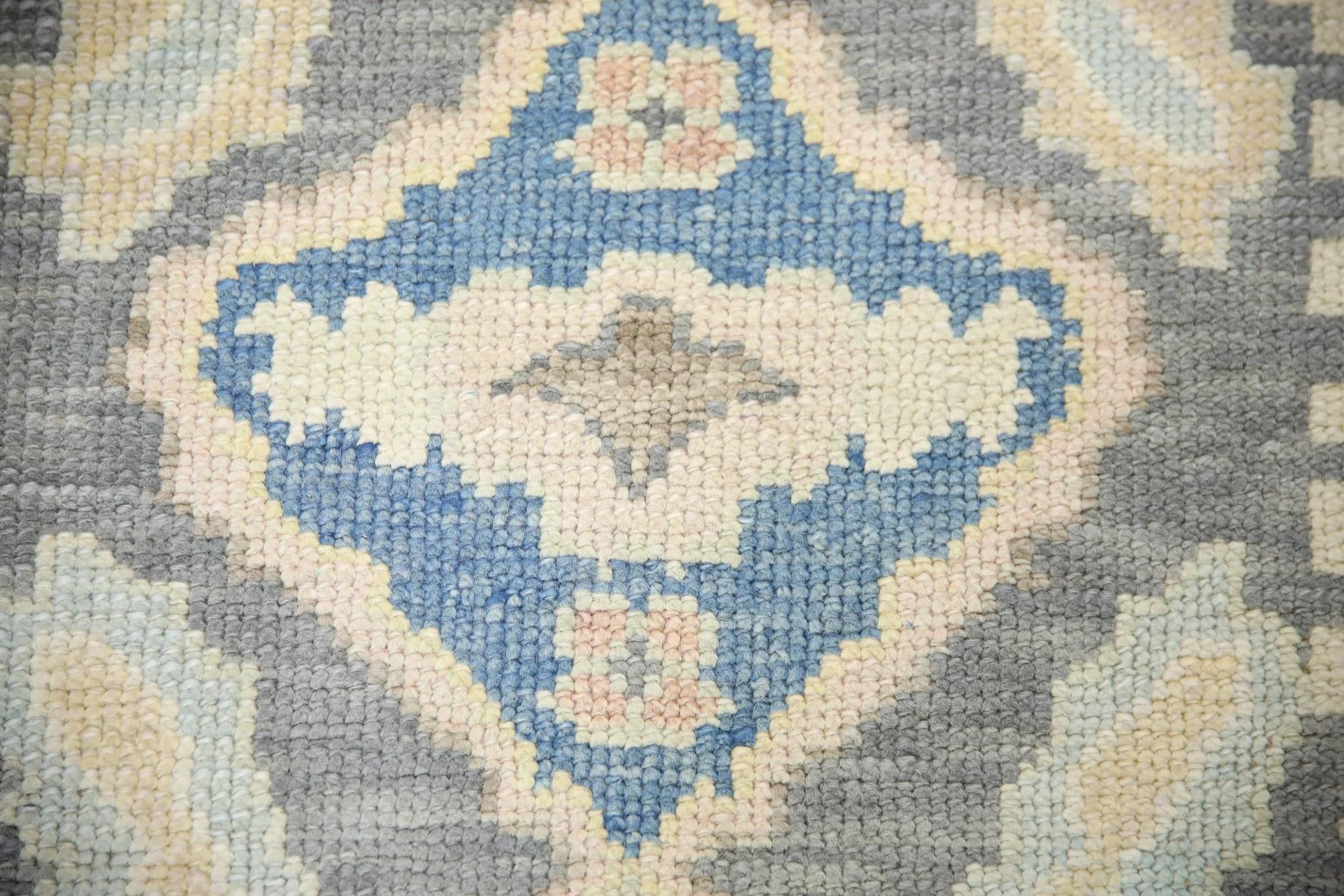 Alfombra turca Oushak Medallón gris y azul Alfombra de lana tejida a mano 2'2