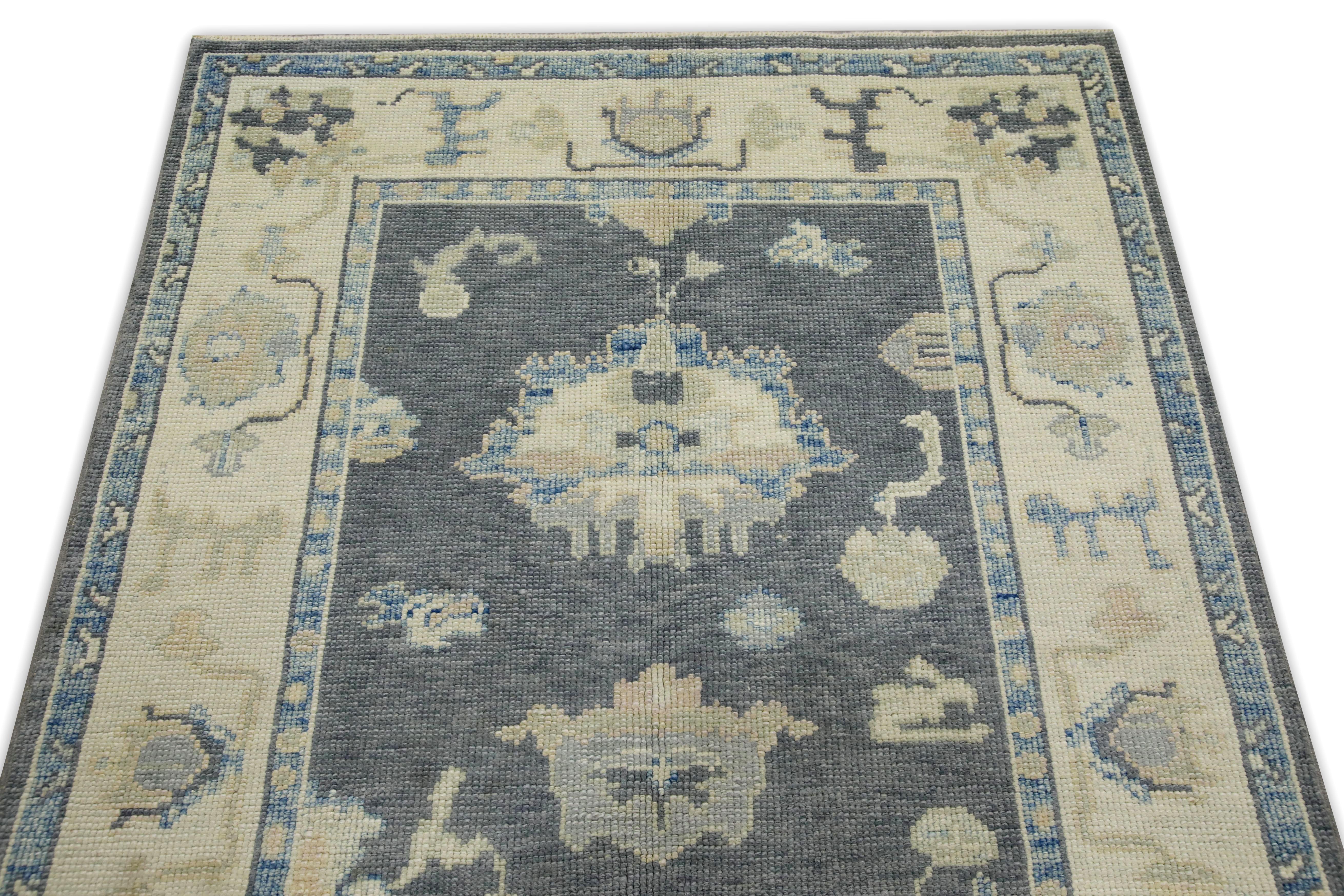 Alfombra turca Oushak Alfombra de lana tejida a mano con diseño floral gris 3'10